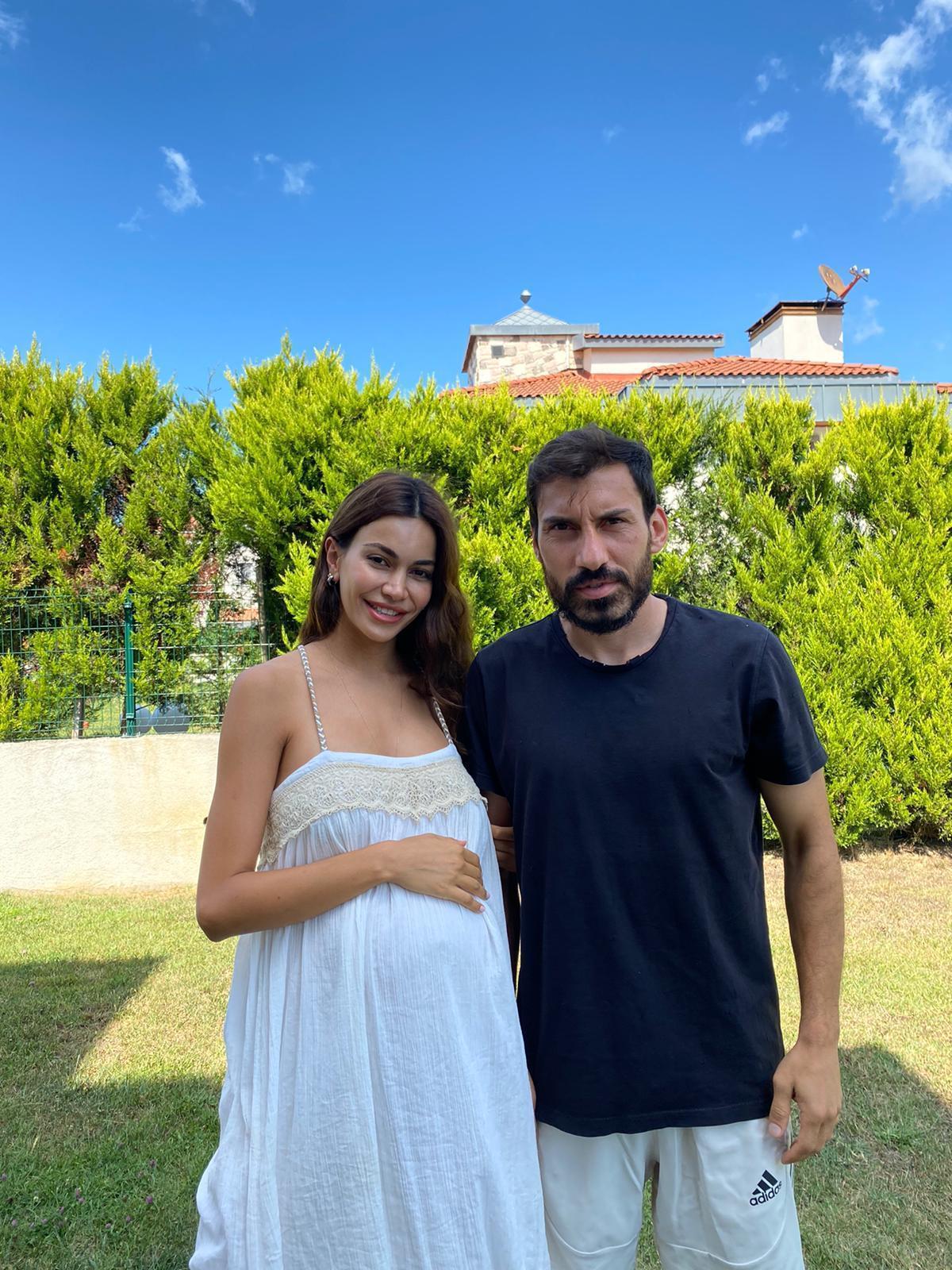 Mehmet Topal ve Şener Özbayraklıdan eğitime destek