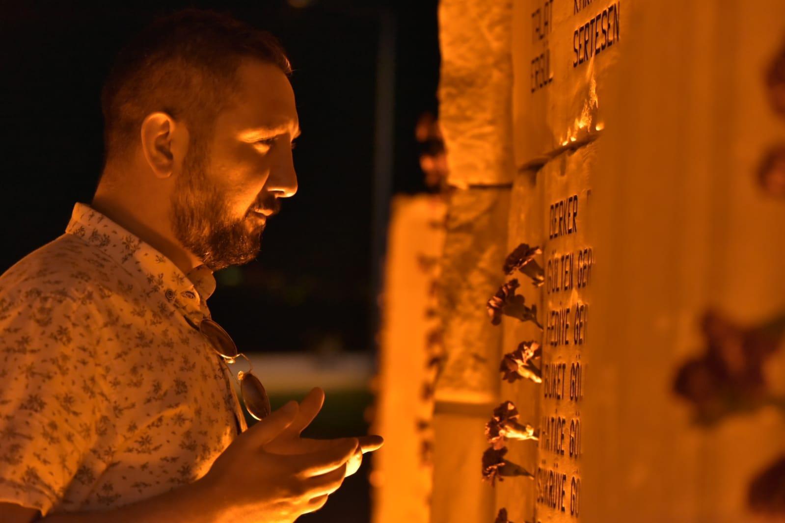 17 Ağustos depreminde yaşamını yitirenler törenlerle anıldı