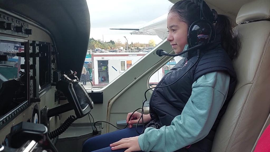 Uçak kazasında yaralanan Deniz Kayra, uçuş korkusunu yendi