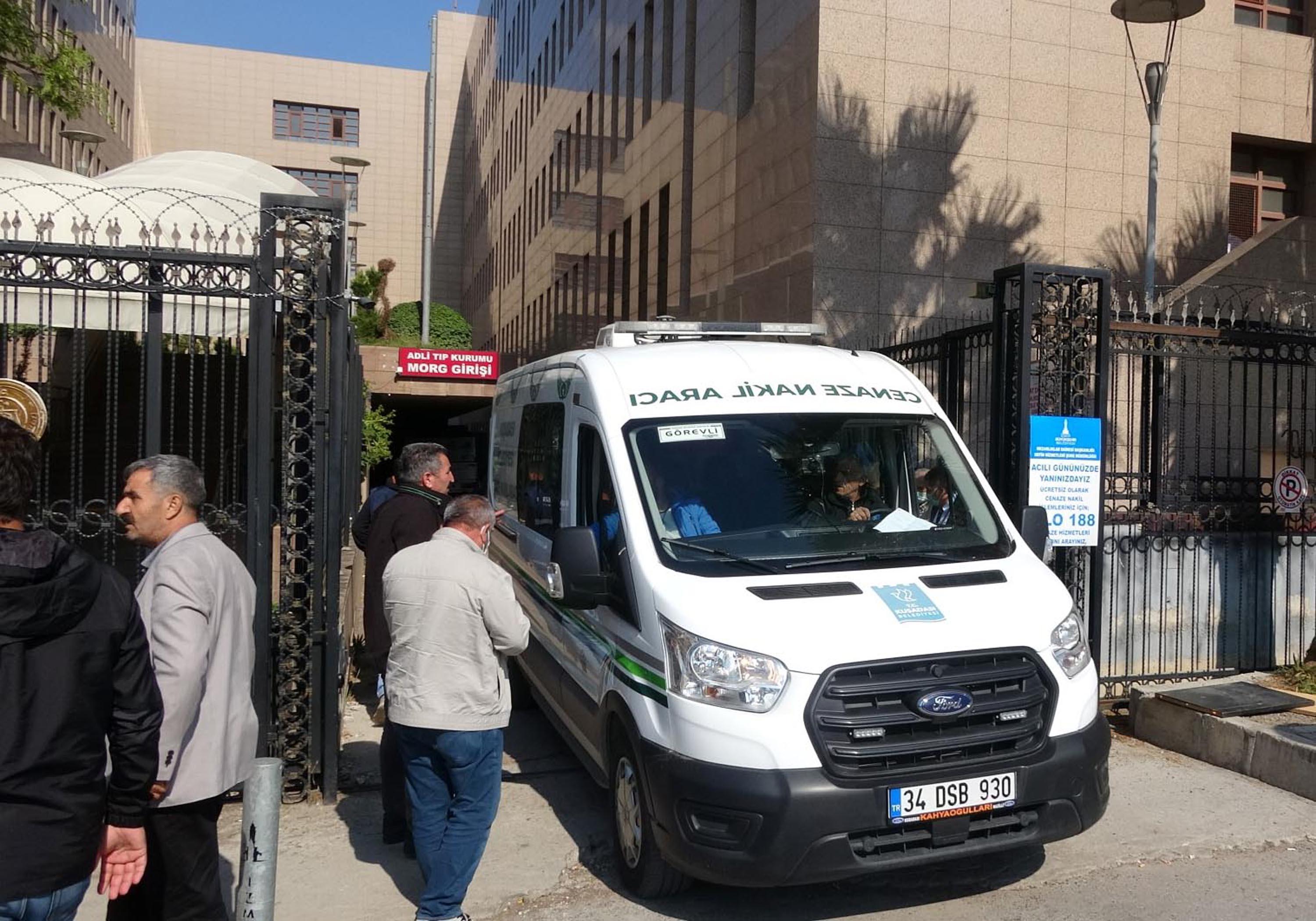 Öldürülen liseli Boranın cenazesini ailesi teslim aldı