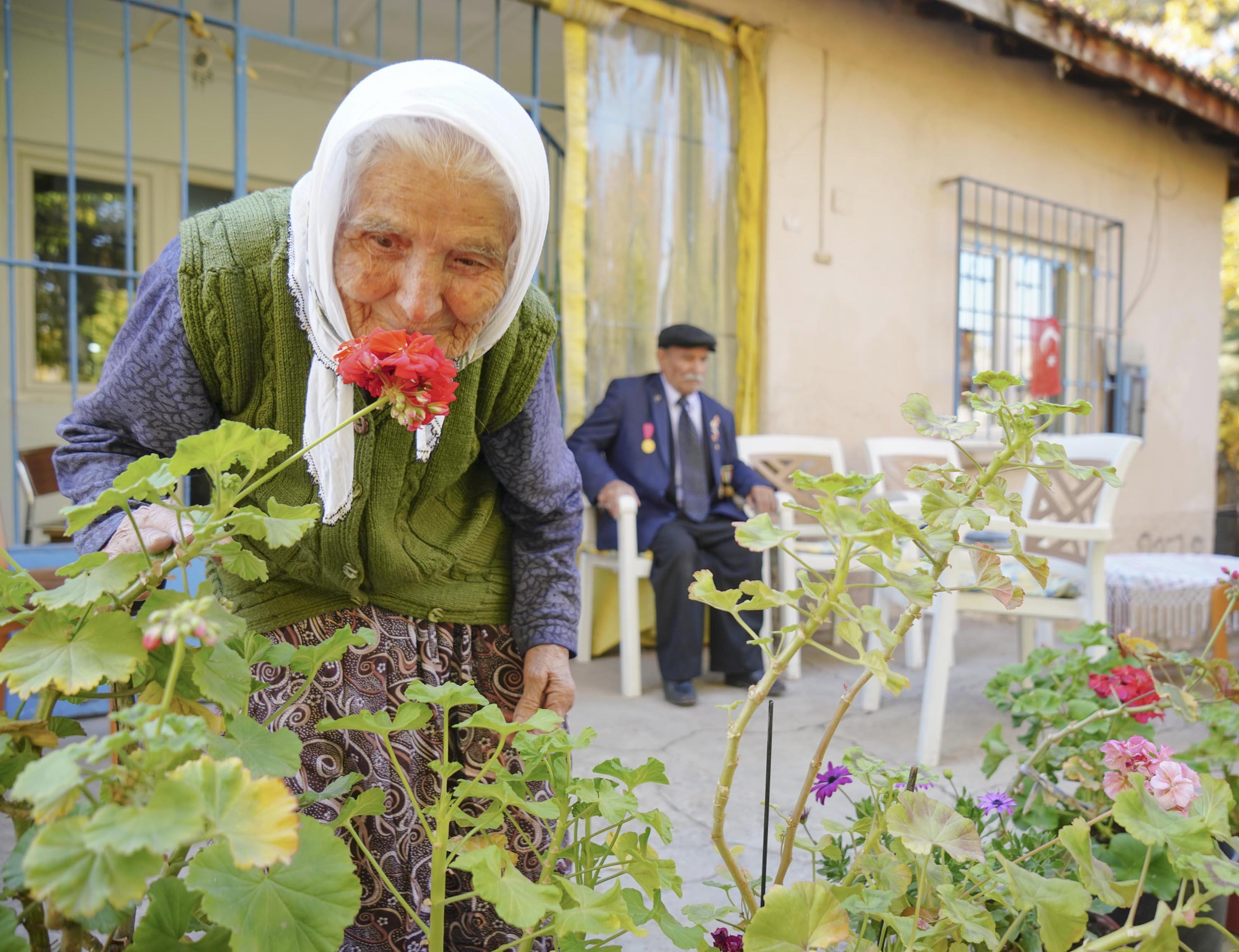 Üstün hizmet madalyalı gazi, tahliye etmesi istenen evinde yaşamını yitirdi