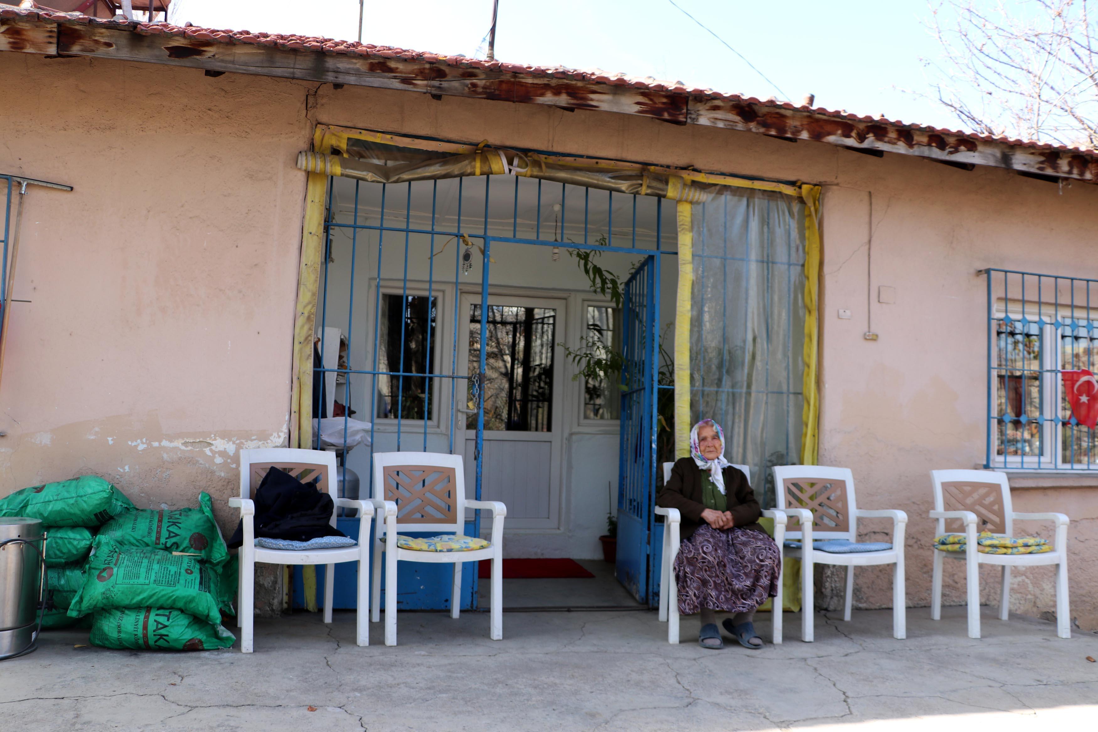 Üstün hizmet madalyalı gazi, tahliye etmesi istenen evinde yaşamını yitirdi