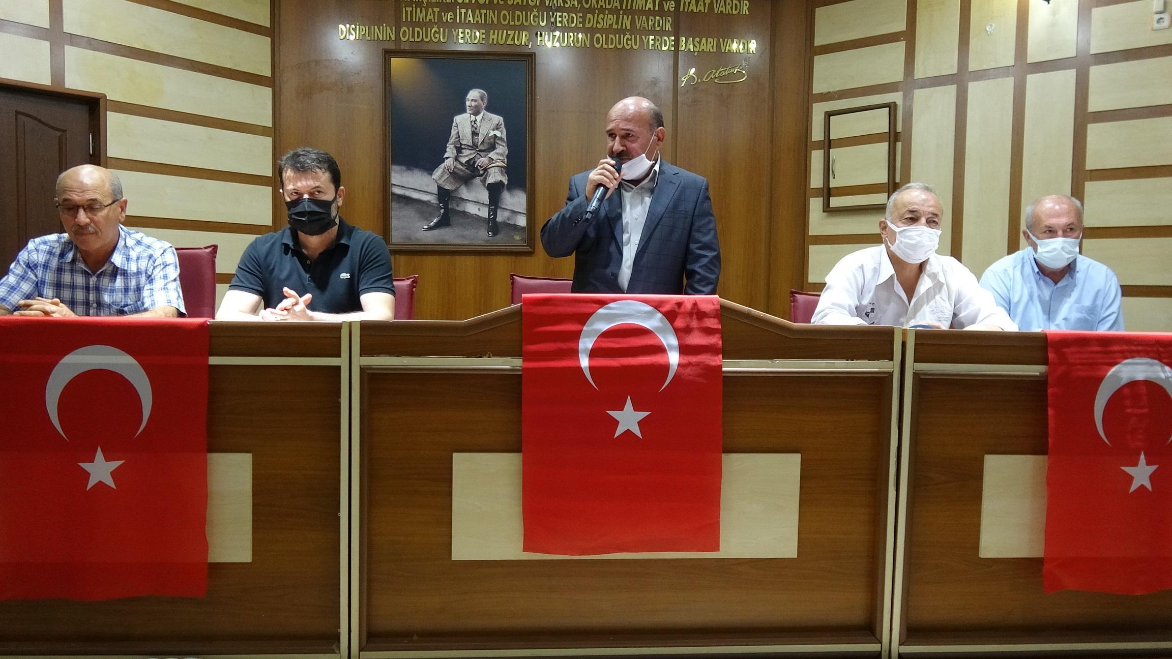 Anamur muzu tarlada 6, markette 15 TL