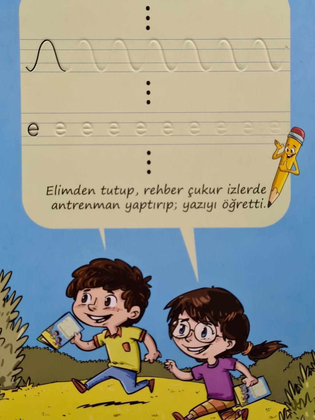 El yazısını düzeltmek isterken, öğrenciye yazmayı öğreten defter geliştirdi