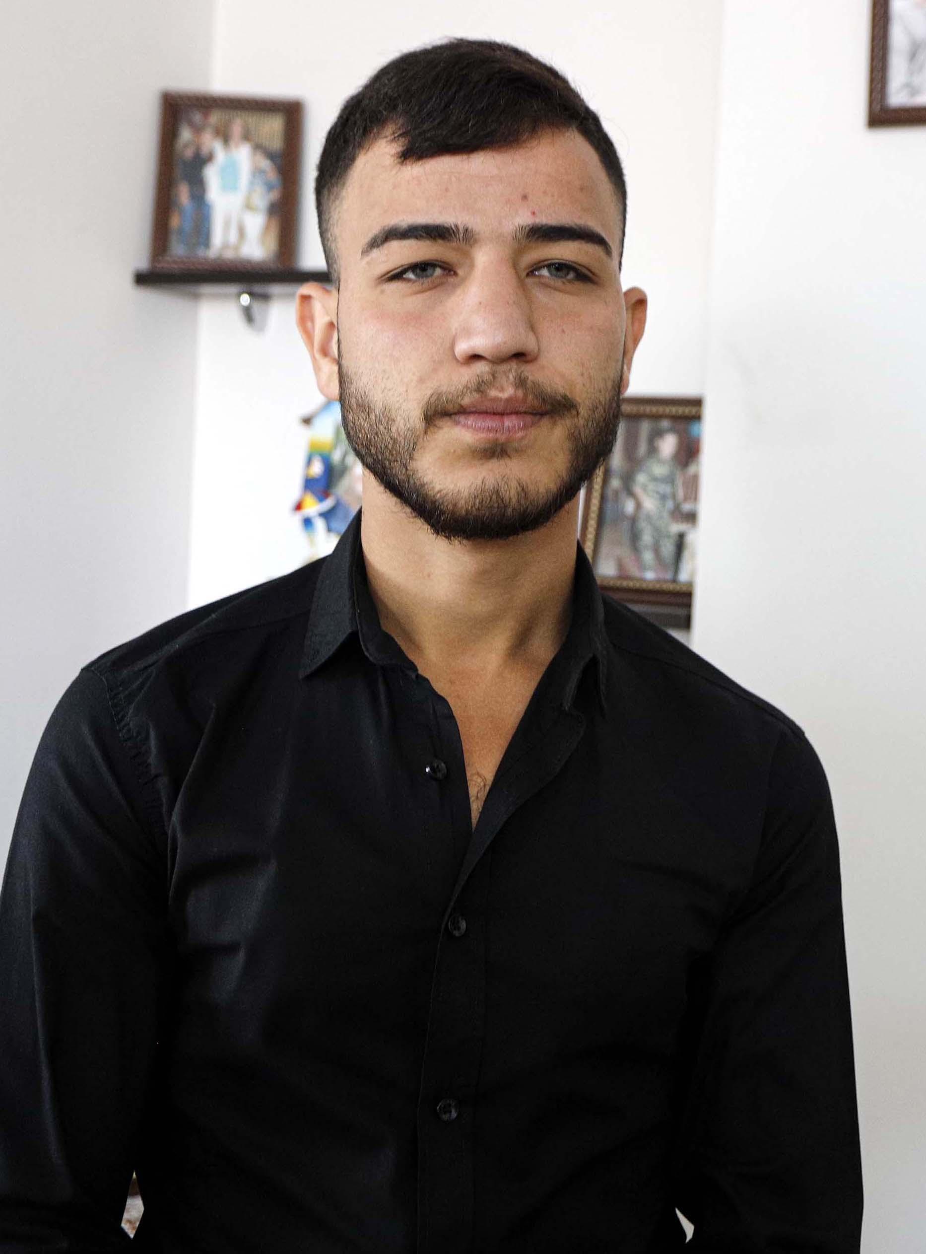 Ümitcan Uygun, rehberinden Esrayı silmiş