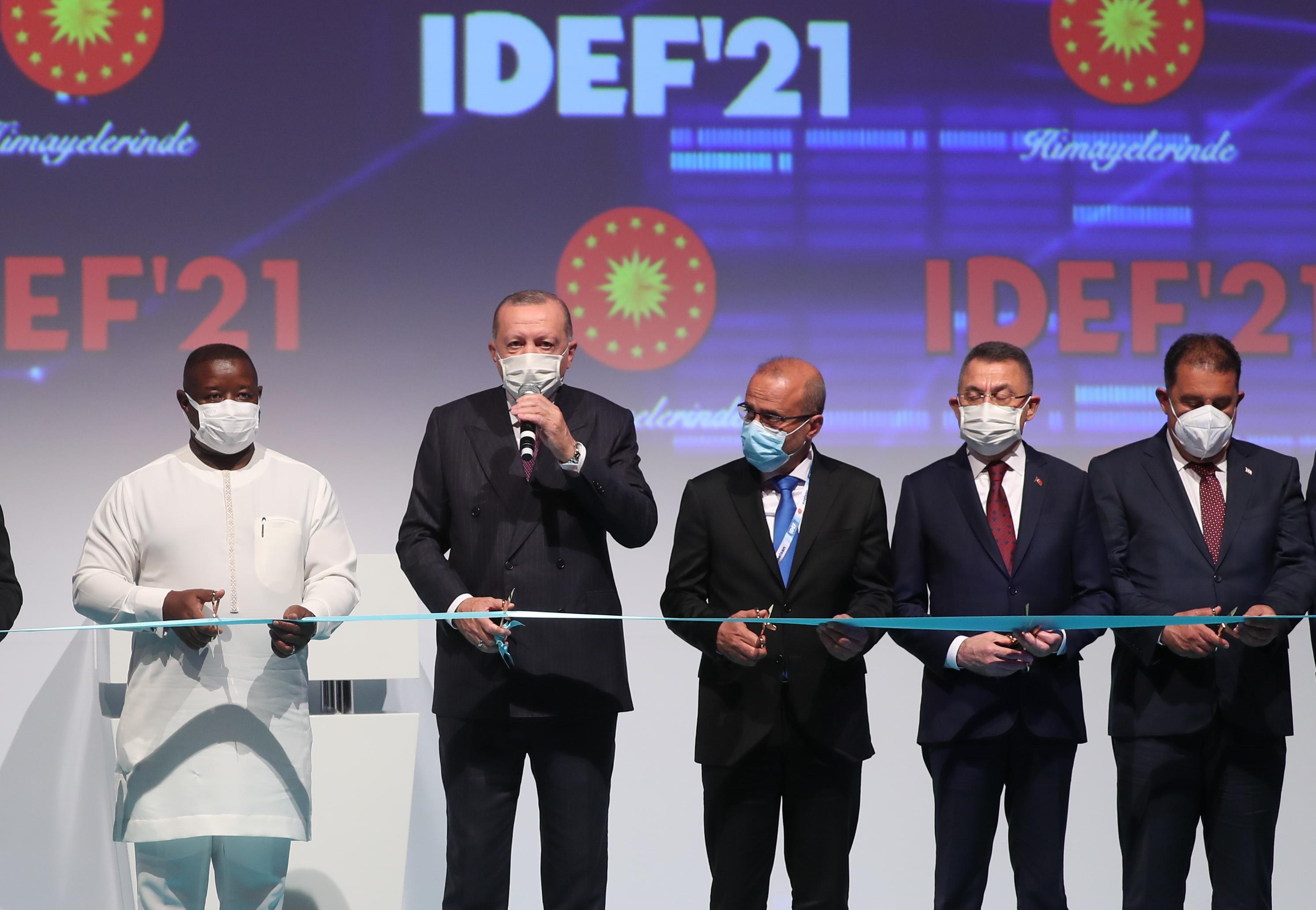 Cumhurbaşkanı Erdoğan IDEF21de konuştu