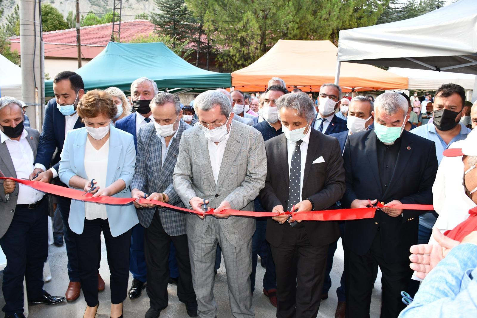 Karabükte 3 mahalle, kule asansörle birbirine bağlandı