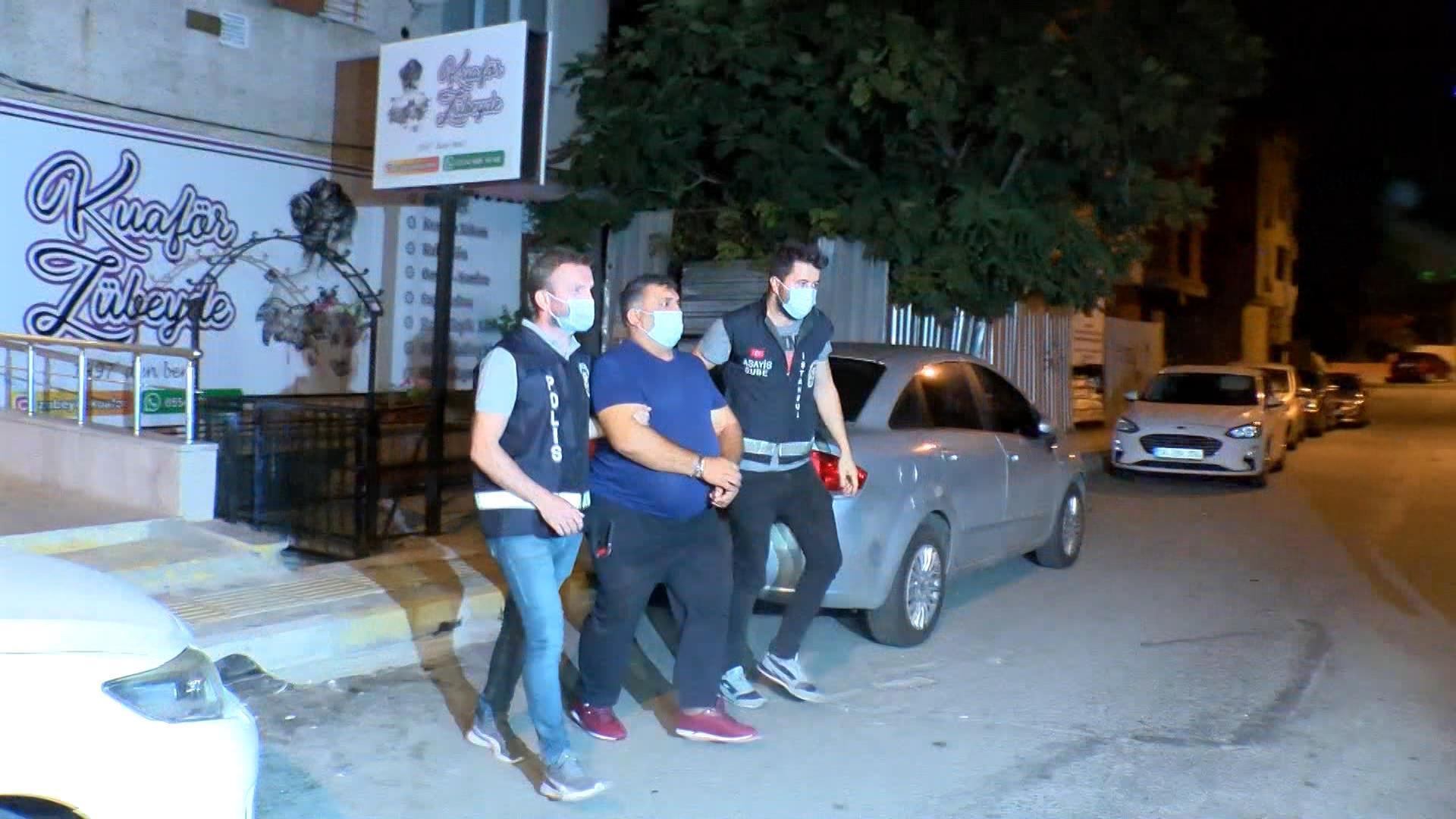 İstanbulda aranan şahıslara operasyon, çok sayıda kişi gözaltında
