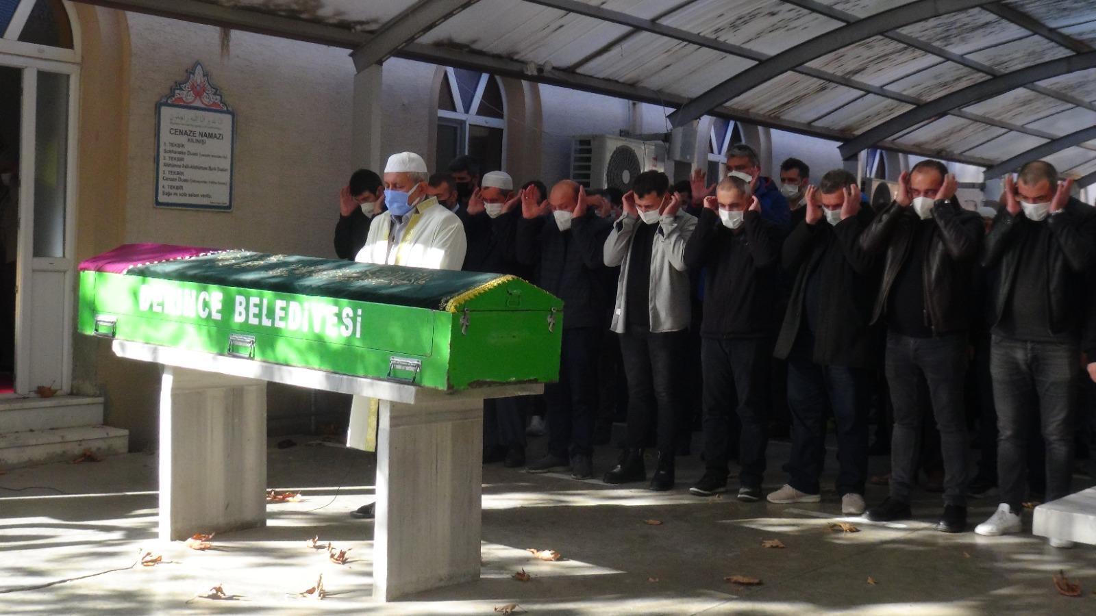 Koronavirüsten ölen Işıl hemşire, bebeğini emzirdiği için aşı olmamış