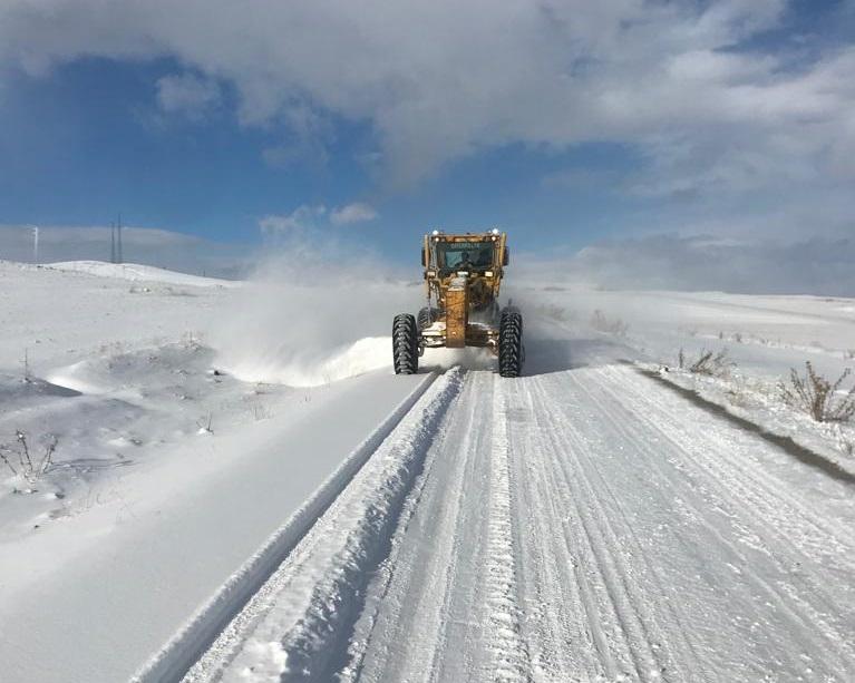 Vanda 83 yerleşim yeri, kardan kapandı