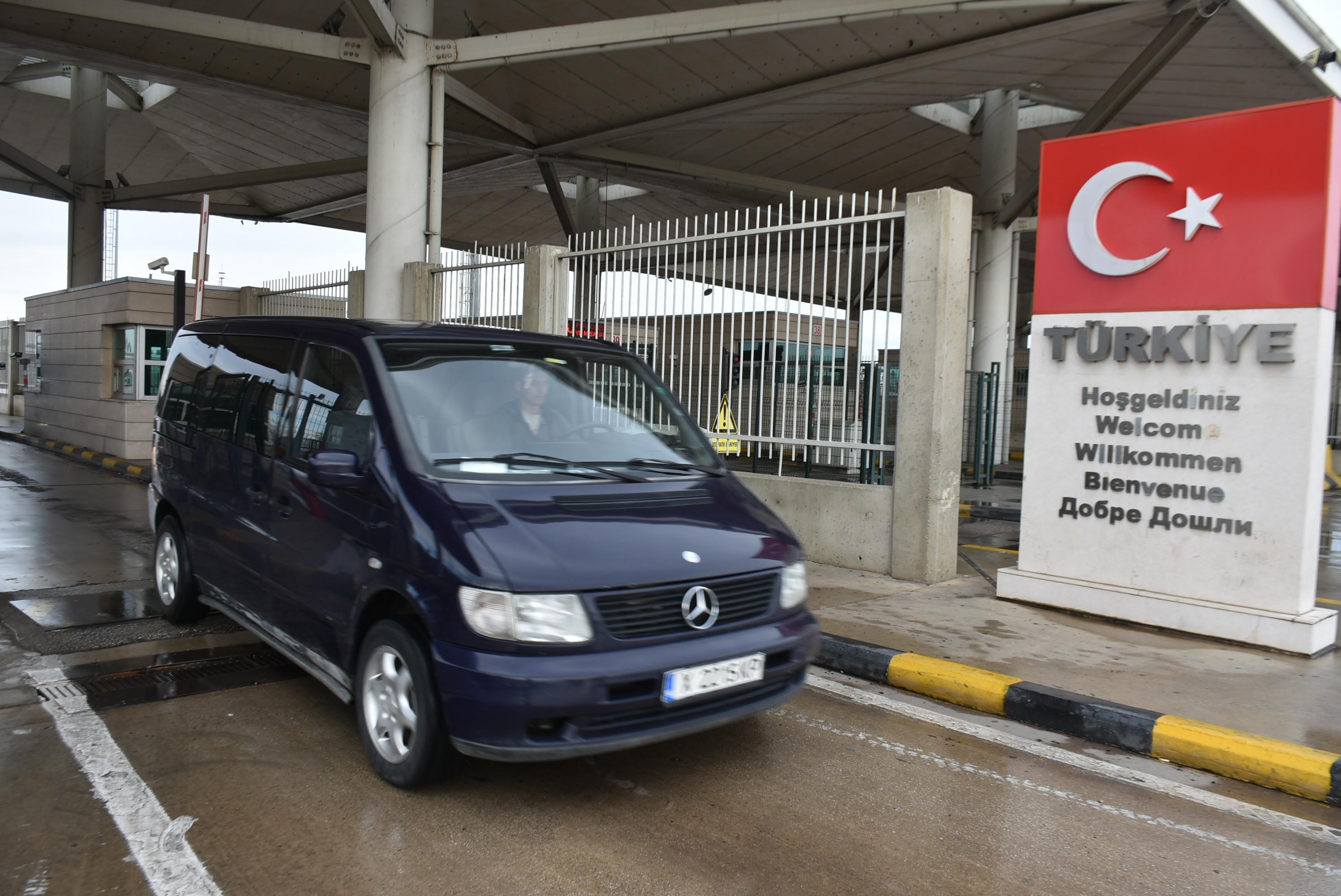 Edirnede esnafın, Bulgaristanın PCR zorunluluğu endişesi