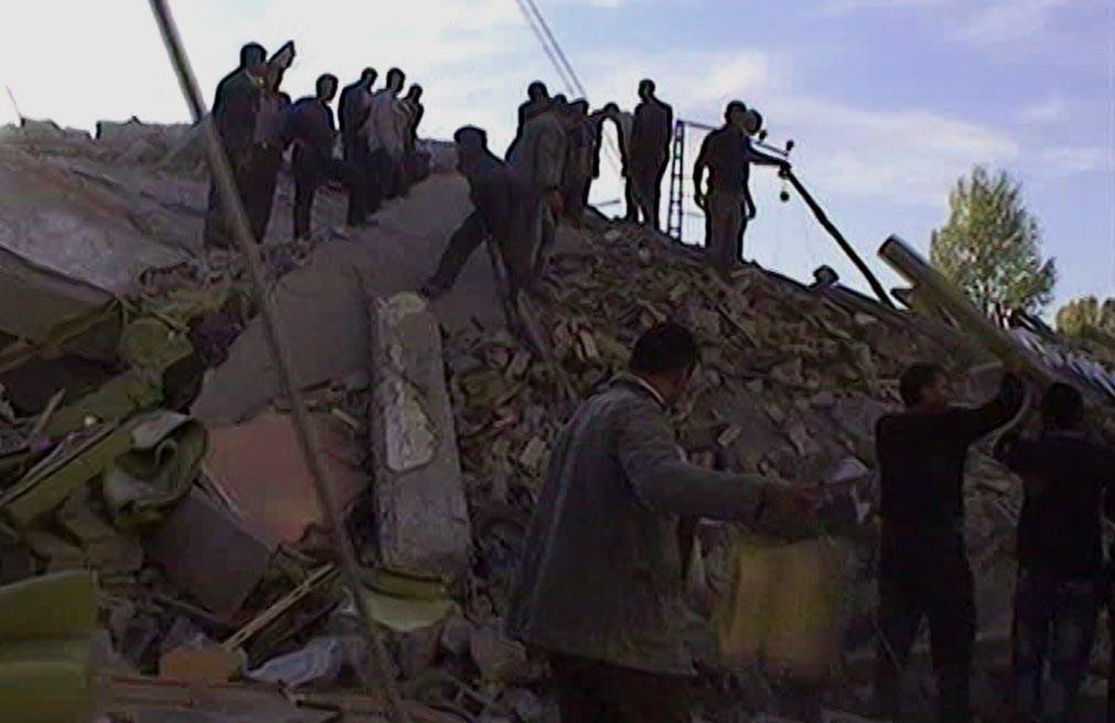 Vanda, depremin 10uncu yıl dönümünde 1553 okulda tatbikat