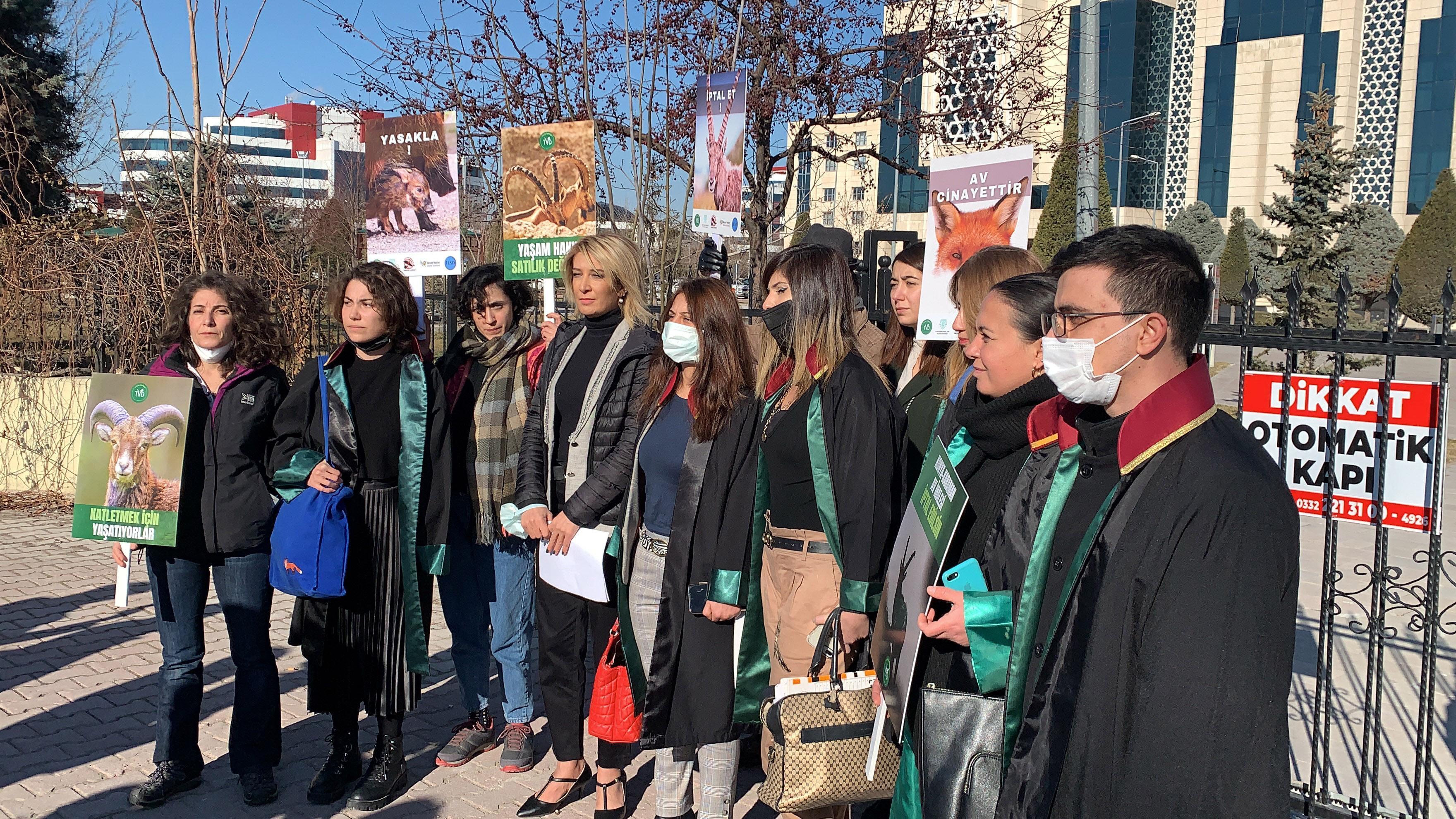 Yaban hayvanlarının avlanılması davasında ilk duruşma