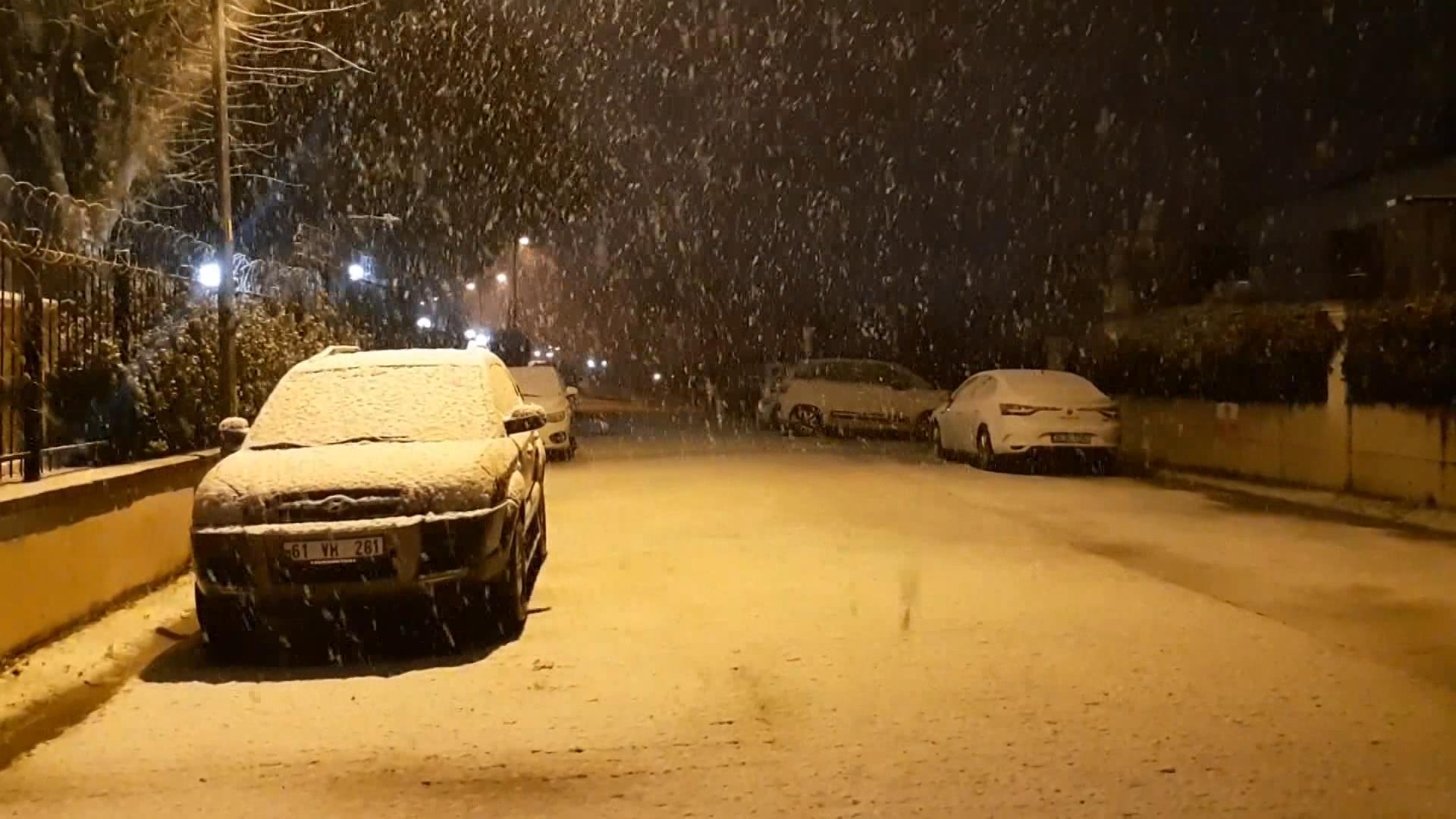 İstanbulda kar sürprizi