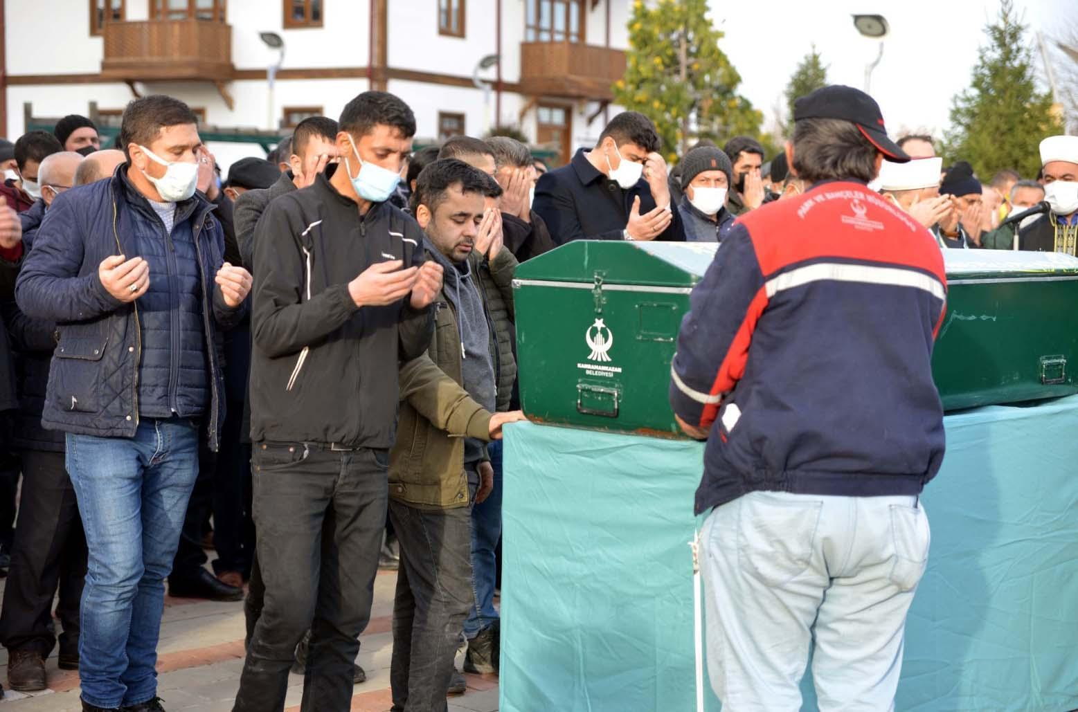 Ankarada cenaze yolunda kaza: 6 ölü, 3 yaralı