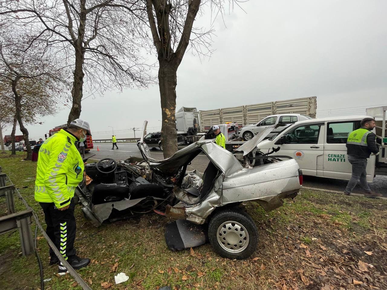 Kazada ölen Eda Nur öğretmen ve imam eşi son yolculuklarına uğurlandı