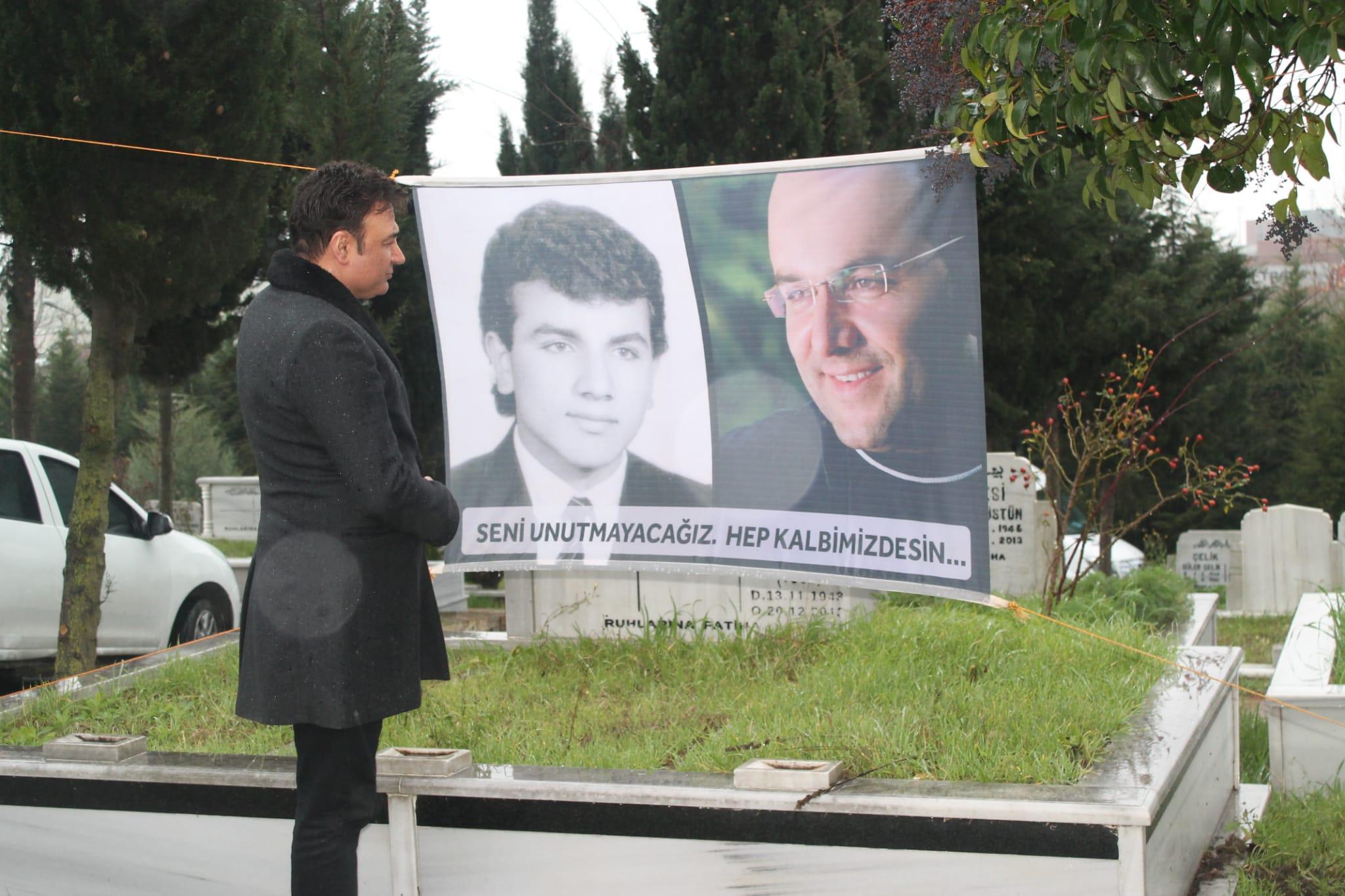 Kıvırcık Ali mezarı başında anıldı