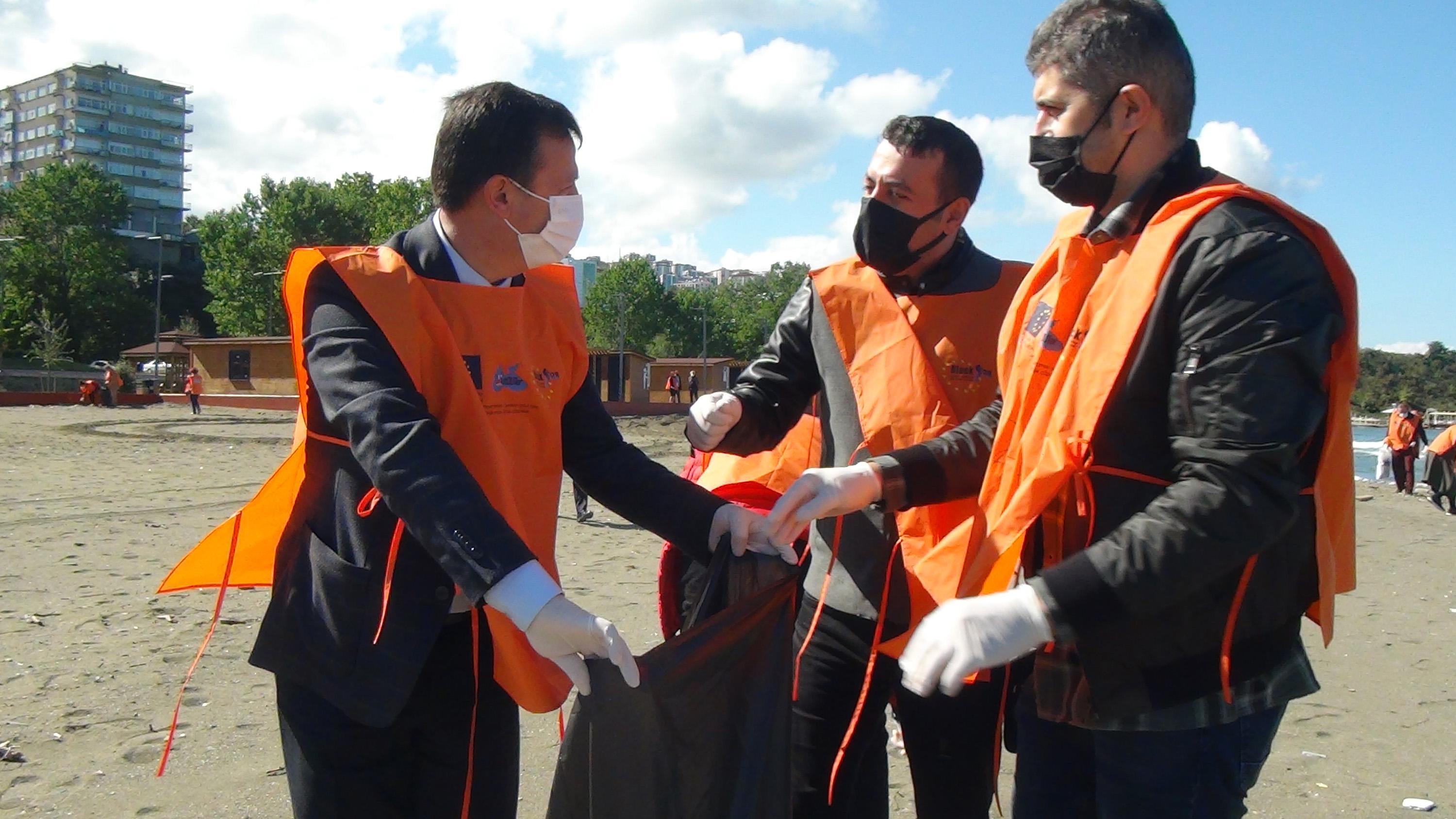 Trabzon sahilindeki çöplerin yüzde 81i plastik çıktı