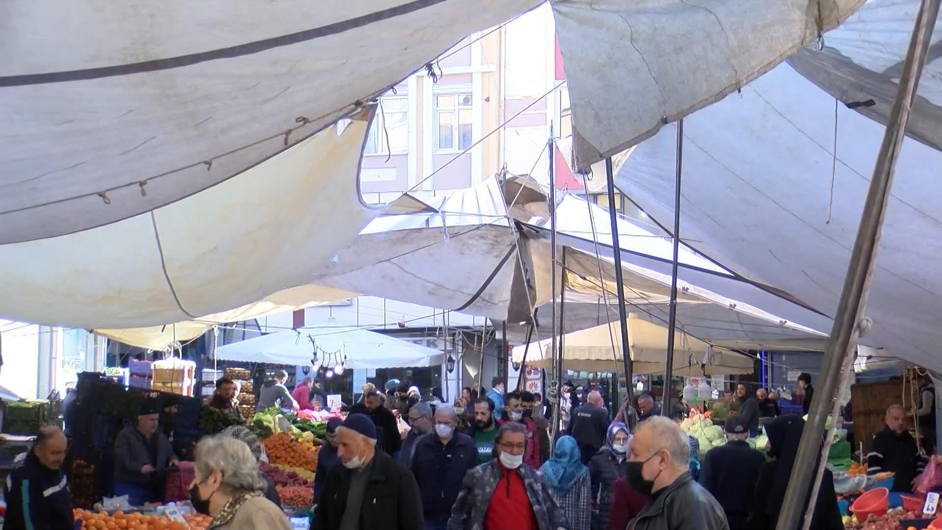 İstanbulda pazar yeri tartışması... Sokak arasına kurulan 425 pazar bulunuyor