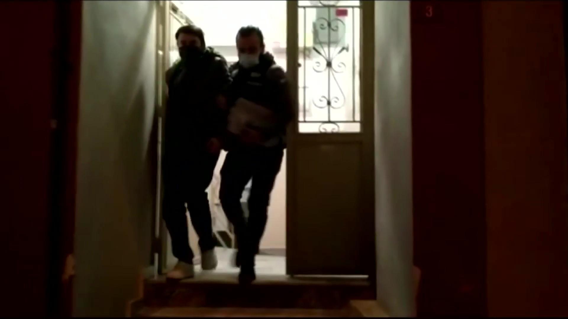 Sosyal medya üzerinden dolandırıcılık yapanlara operasyon; 38 gözaltı