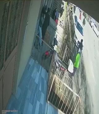 Gaziosmanpaşada küçük çocuğun mucize kurtuluşu