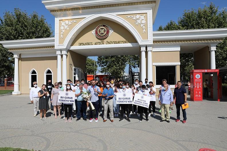 Milli karateci Uğur Aktaş: Kas yırtığına rağmen bronz madalya kazandım