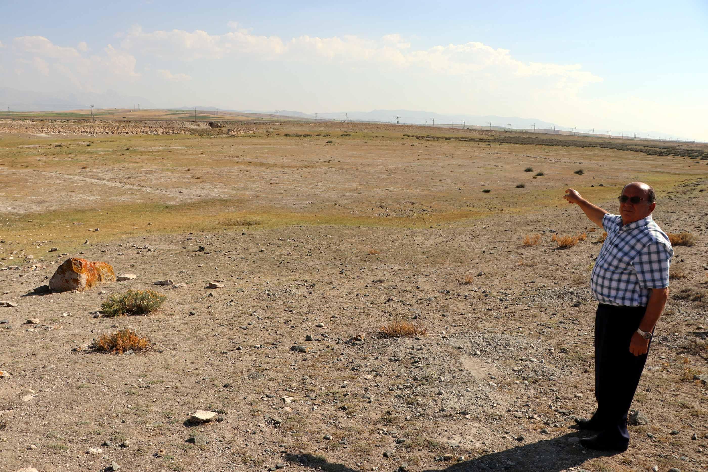 Roma dönemi su bendi çevresi kurudu; geriye kalıntılar kaldı