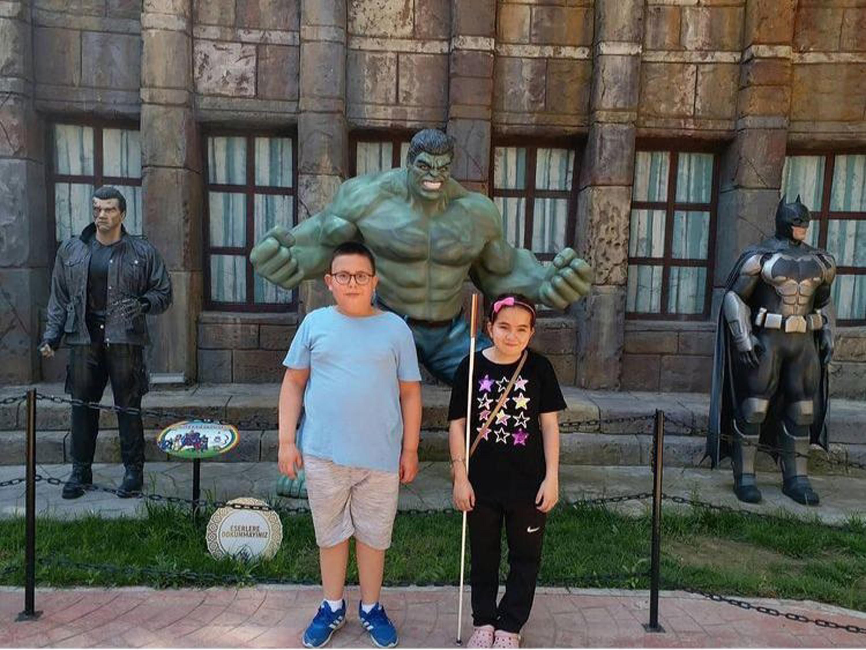 Engelli arkadaşından etkilenip hazırladığı proje, görme engellilere ışık olacak