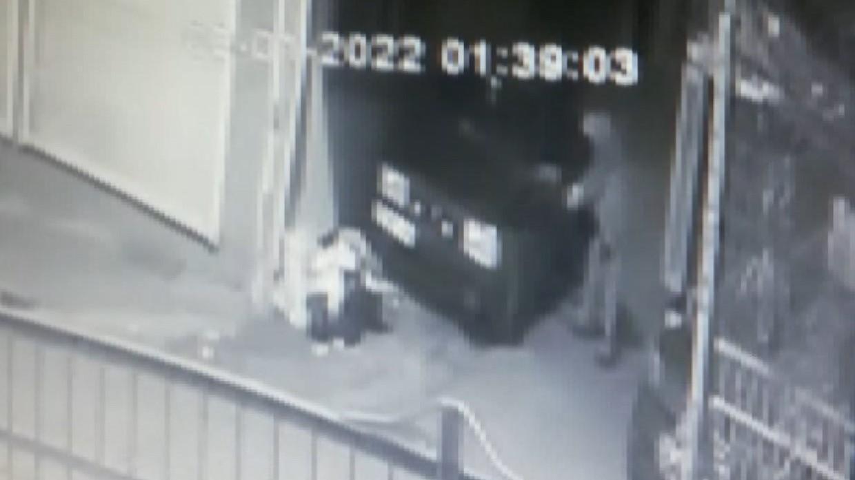 Kağıthanede otomobil hırsızlığı kamerada