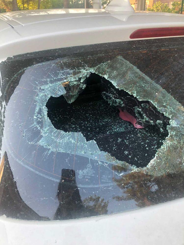 Diş ağrısına ambulans gelmeyince 112 istasyonu ve ambulansa taşla saldırdı