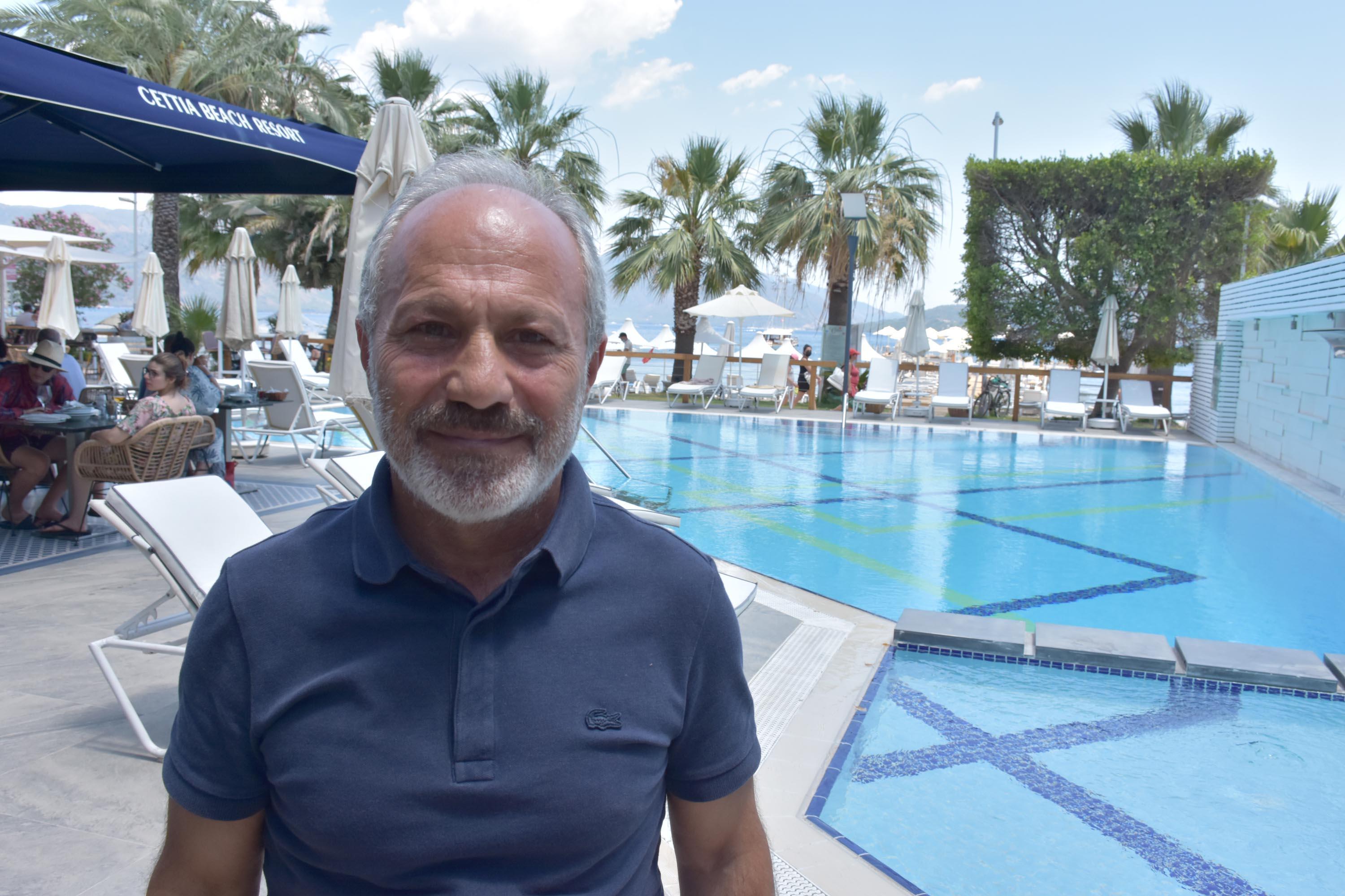 İngilterenin seyahat kararı turizmcileri sevindirdi