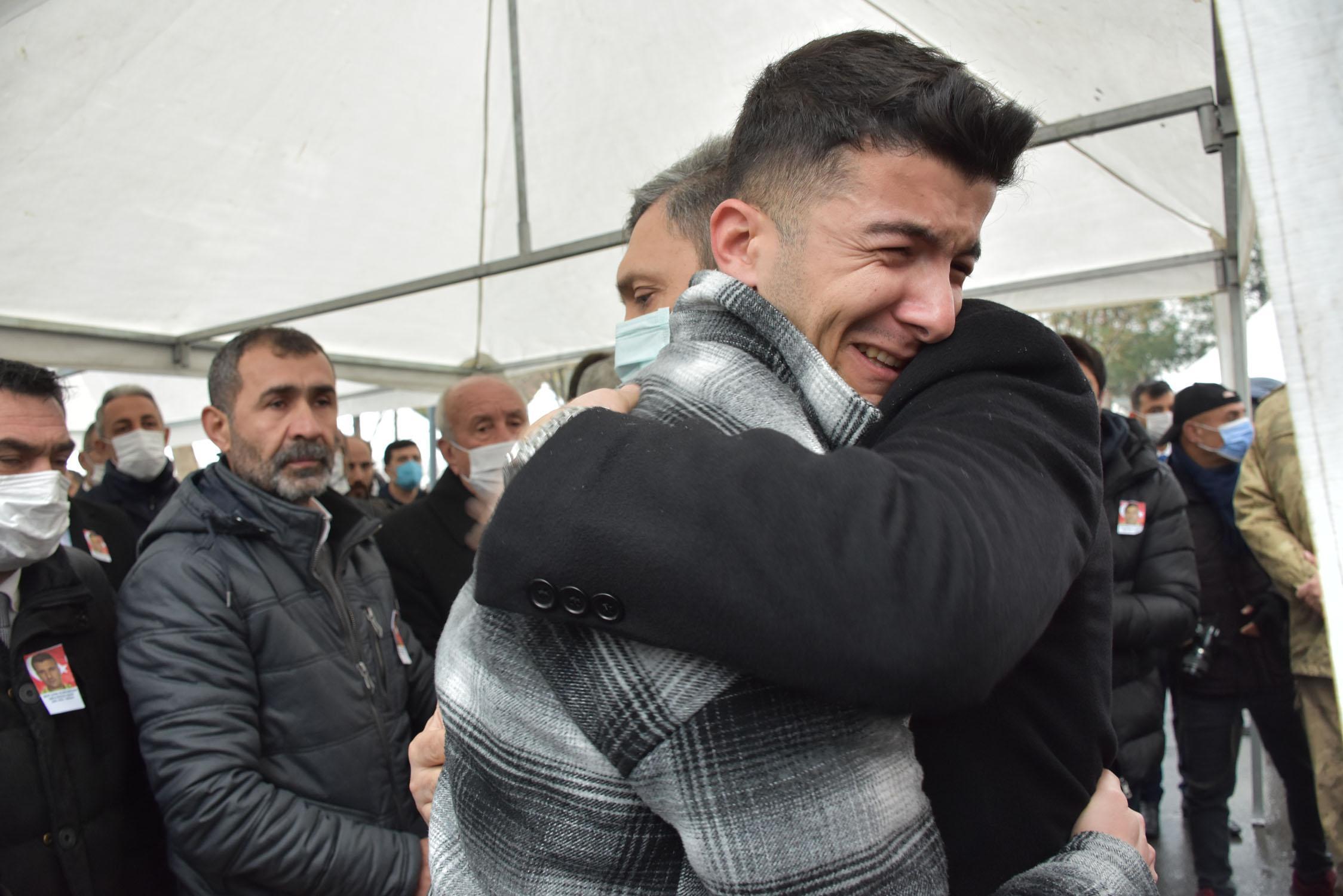 Şehit mahalle bekçisi için tören düzenlendi