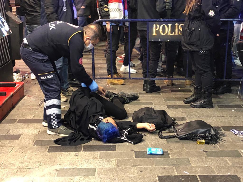 İstiklal Caddesinde olaylı yılbaşı kutlaması