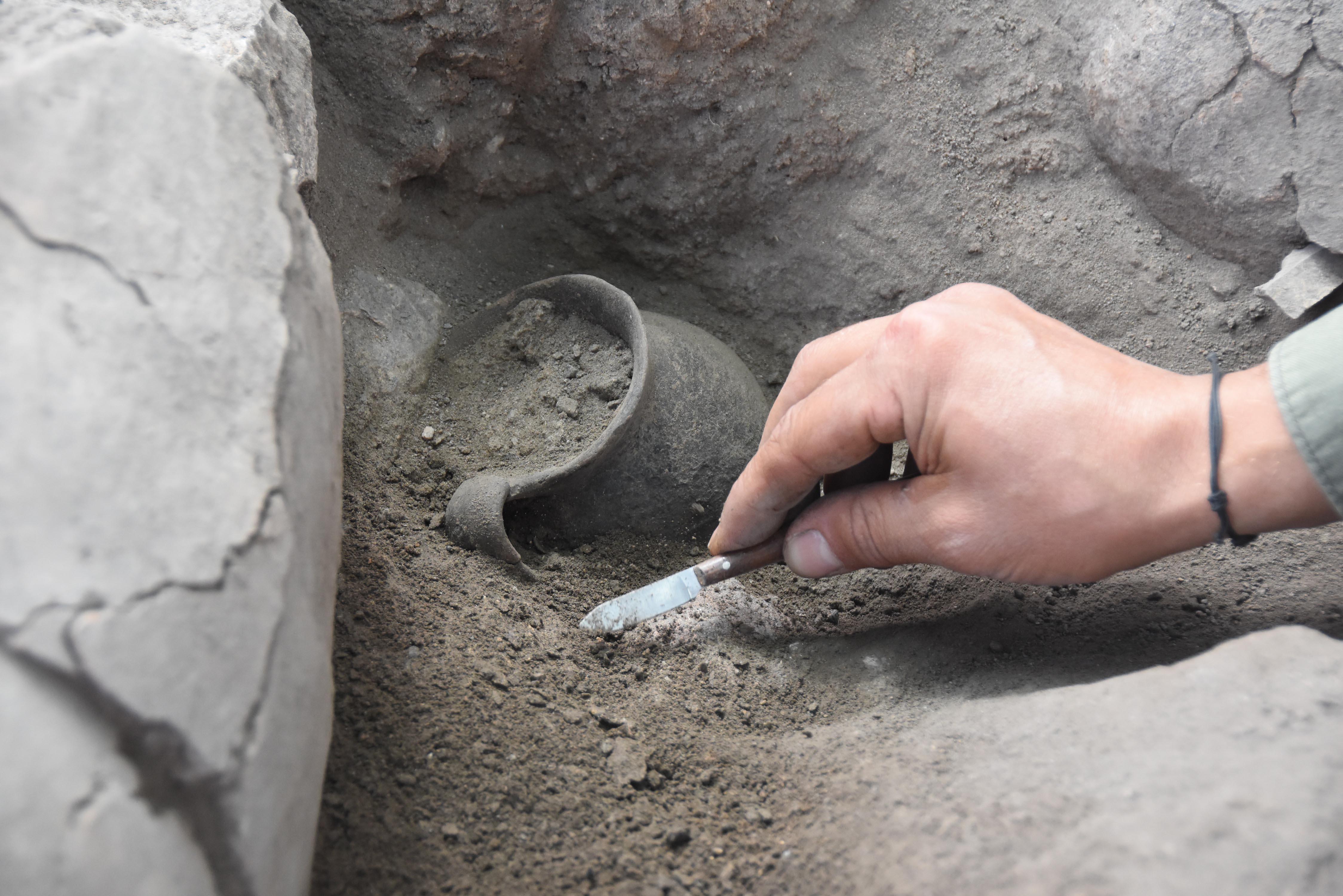 Bronze Age Kulluoba Mound: 5,000 years ago, humans could only survive into their 40s