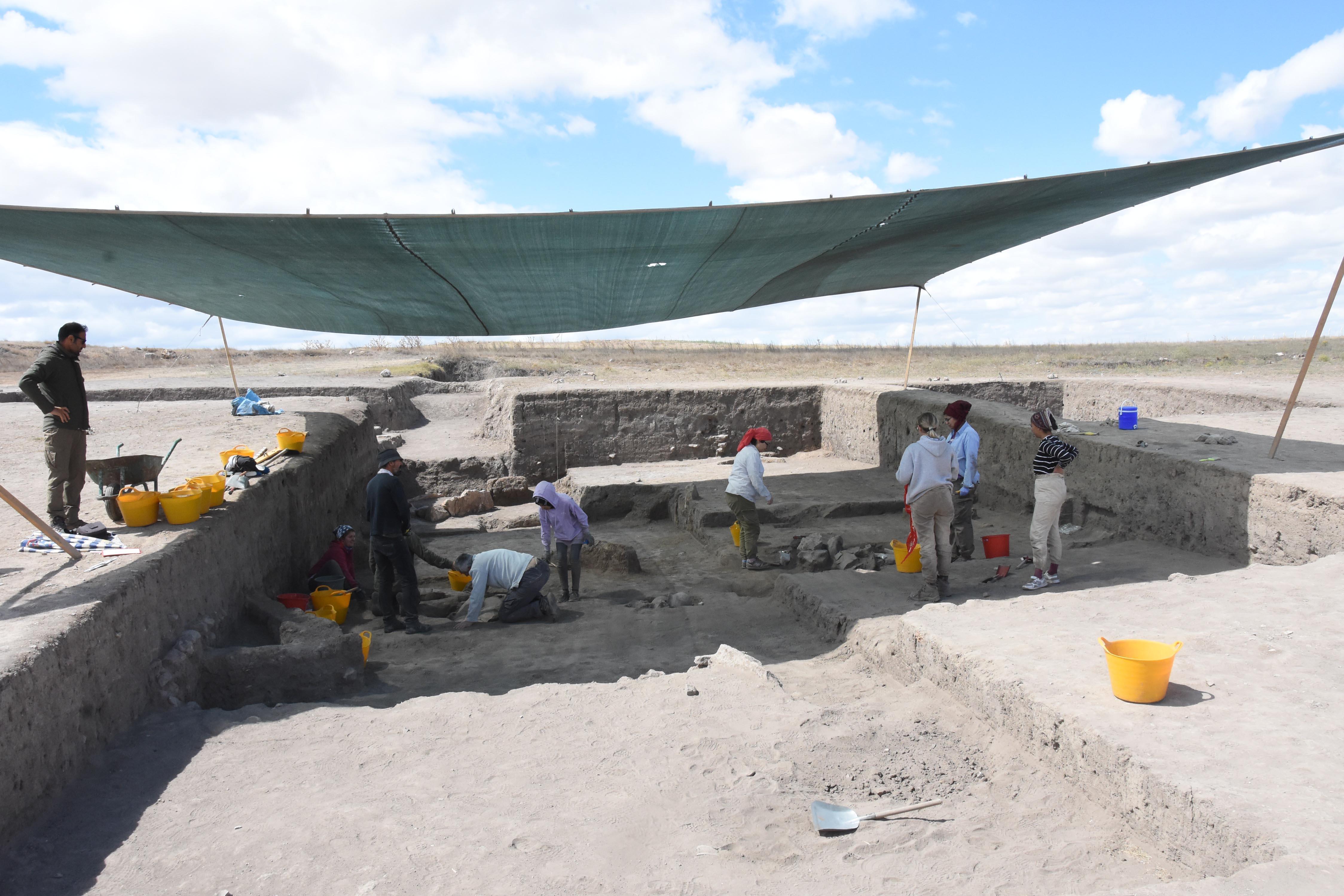 Bronze Age Kulluoba Mound: 5,000 years ago, humans could only survive into their 40s