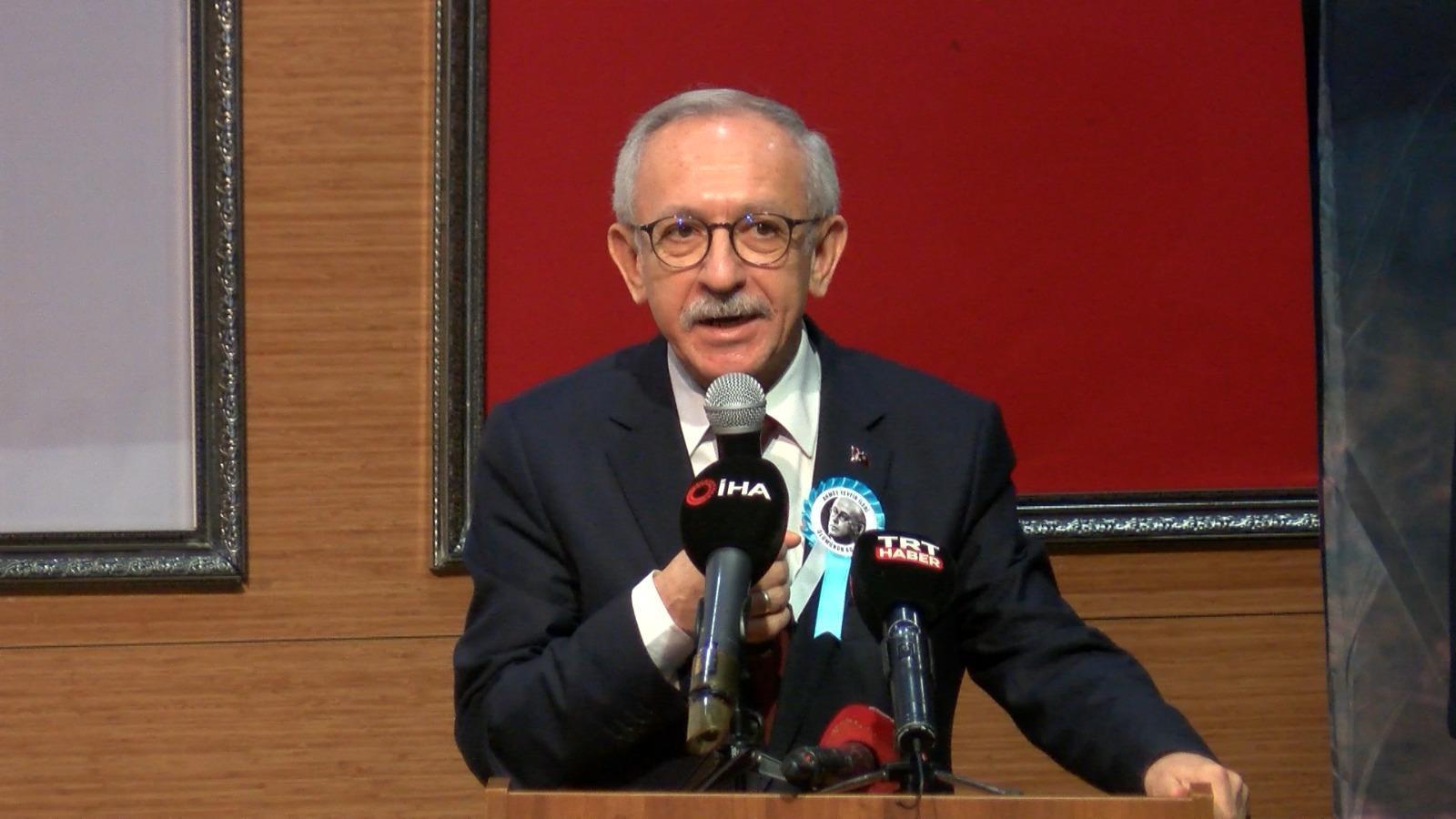 Eski Milli Eğitim Bakanı Ahmet Tevfik İleri anıldı