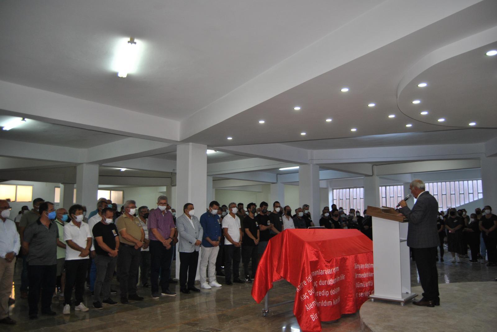 Aşık Veyselin oğlu, babasının yanında toprağa verilecek