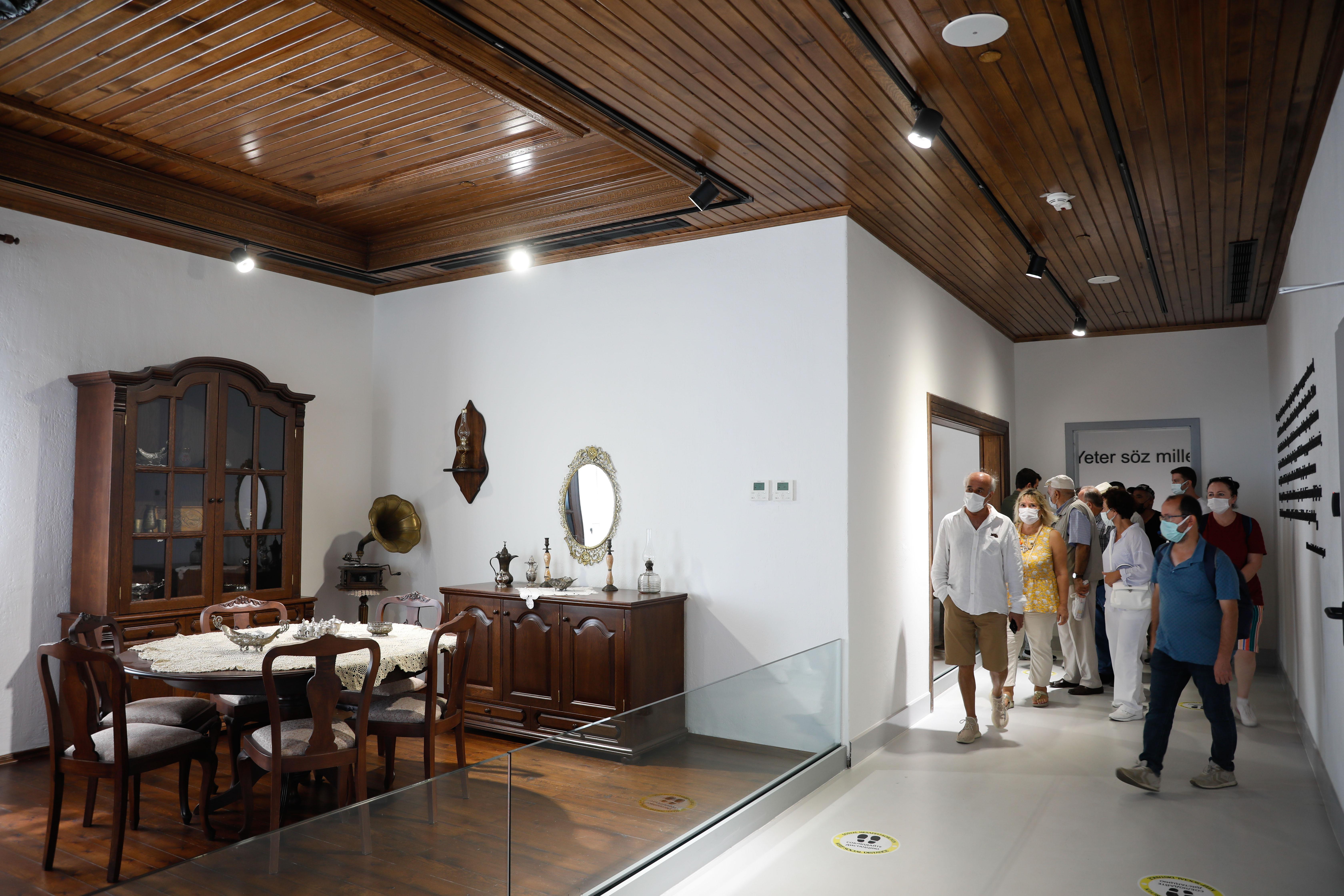 Yassıada darbeyi yaşayan ziyaretçilerin akınına uğradı