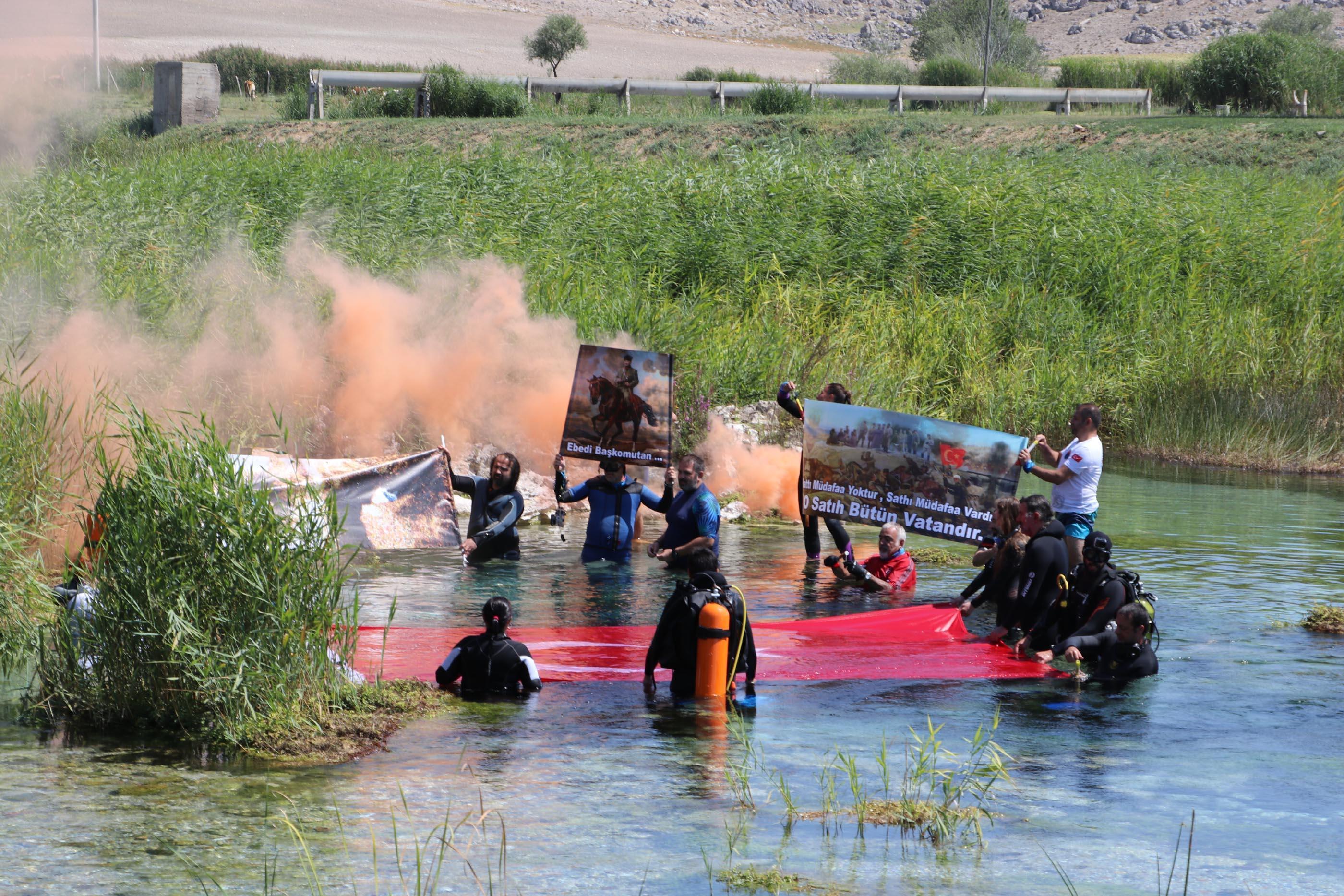 Commemorative dive in the 100th anniversary of Sakarya Battle Victory