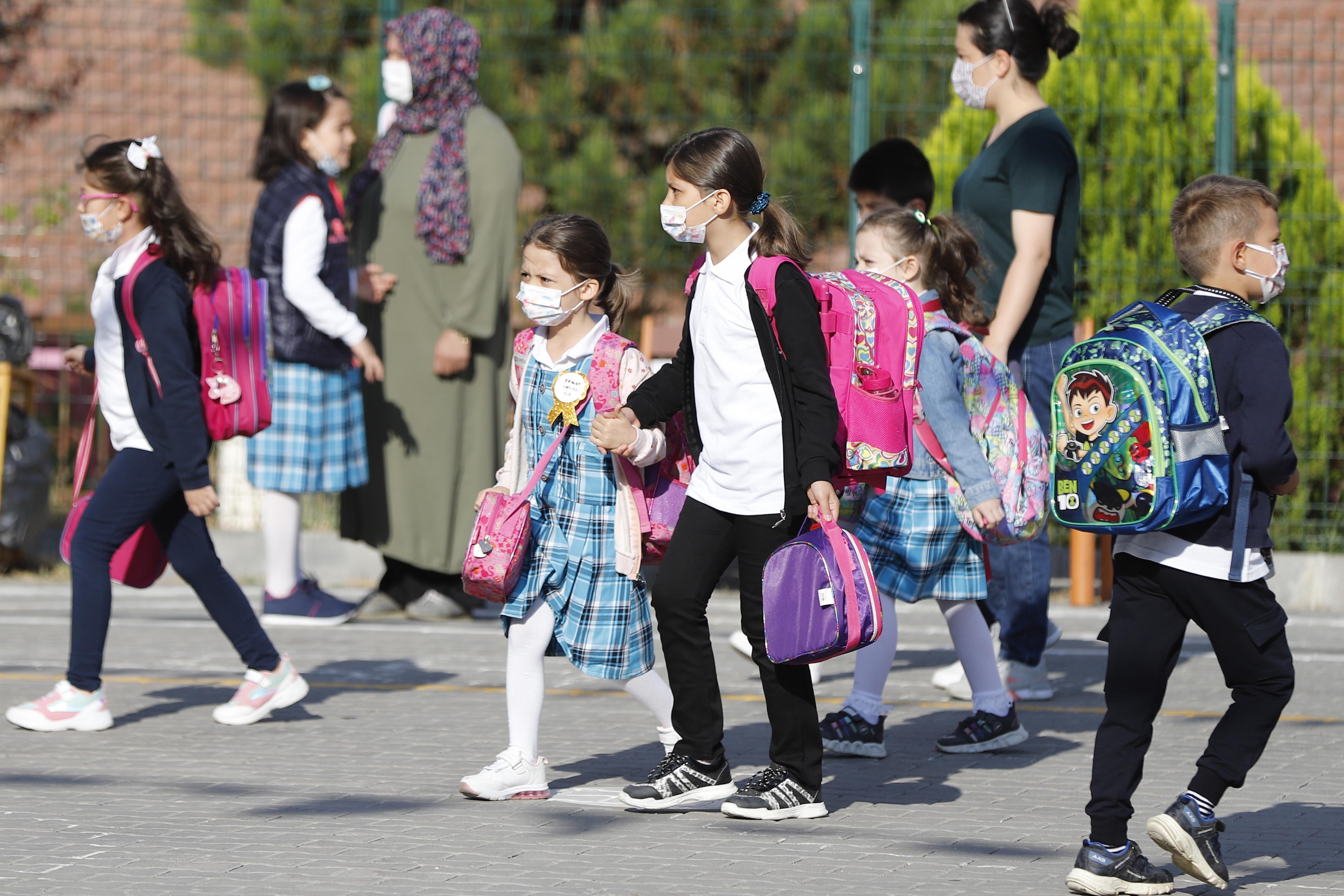 Öğrencilerin yüz yüze eğitim heyecanı