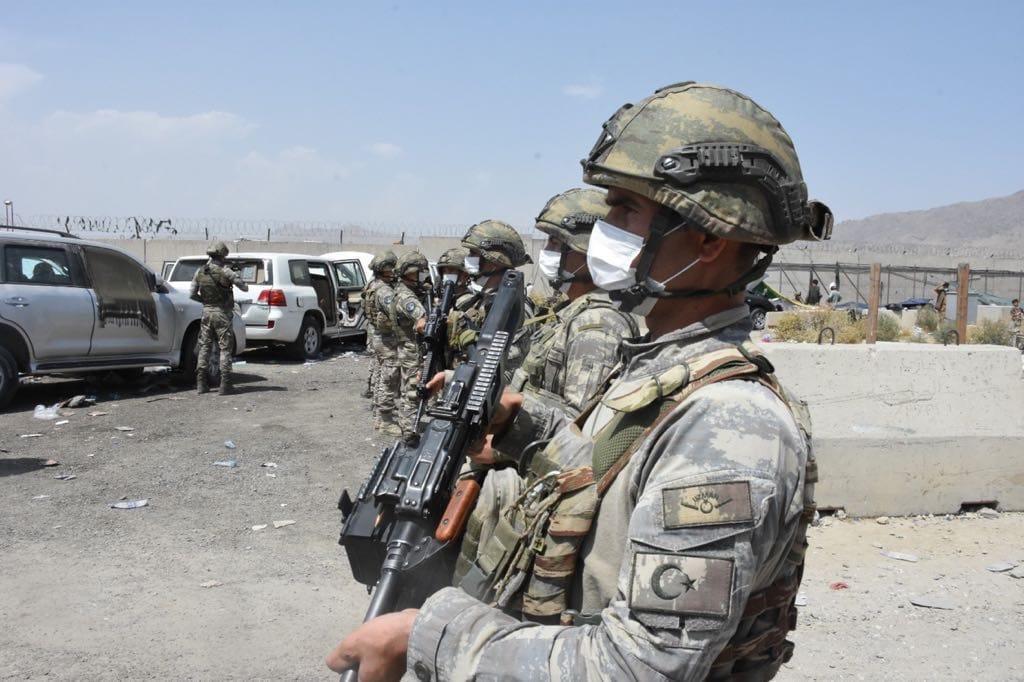 Türk askeri, Afganistanda çalışmalarına devam ediyor