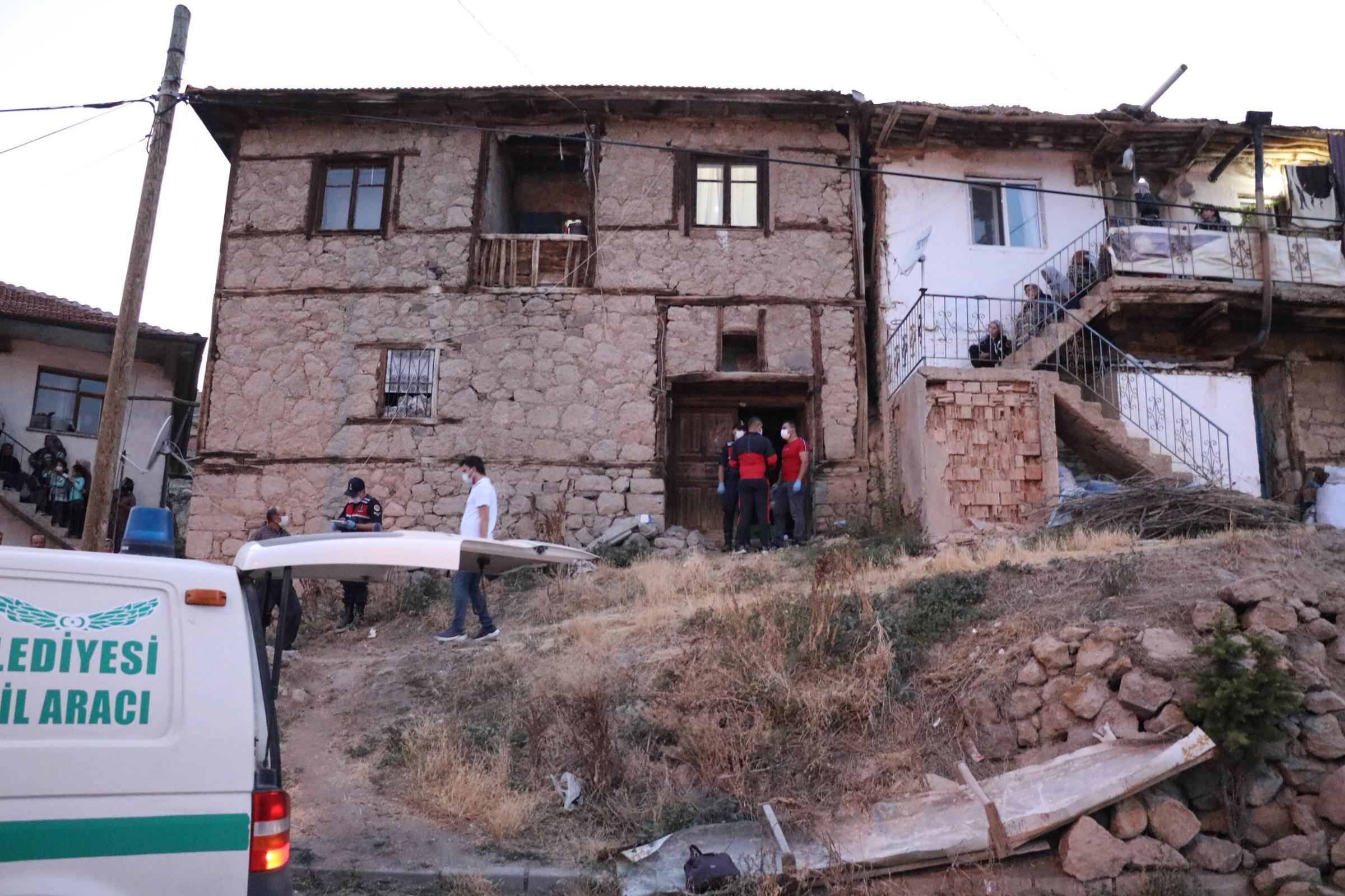 Meydan ailesinin ölümüyle ilgili 14 sayfalık mektubun sırrı araştırılıyor