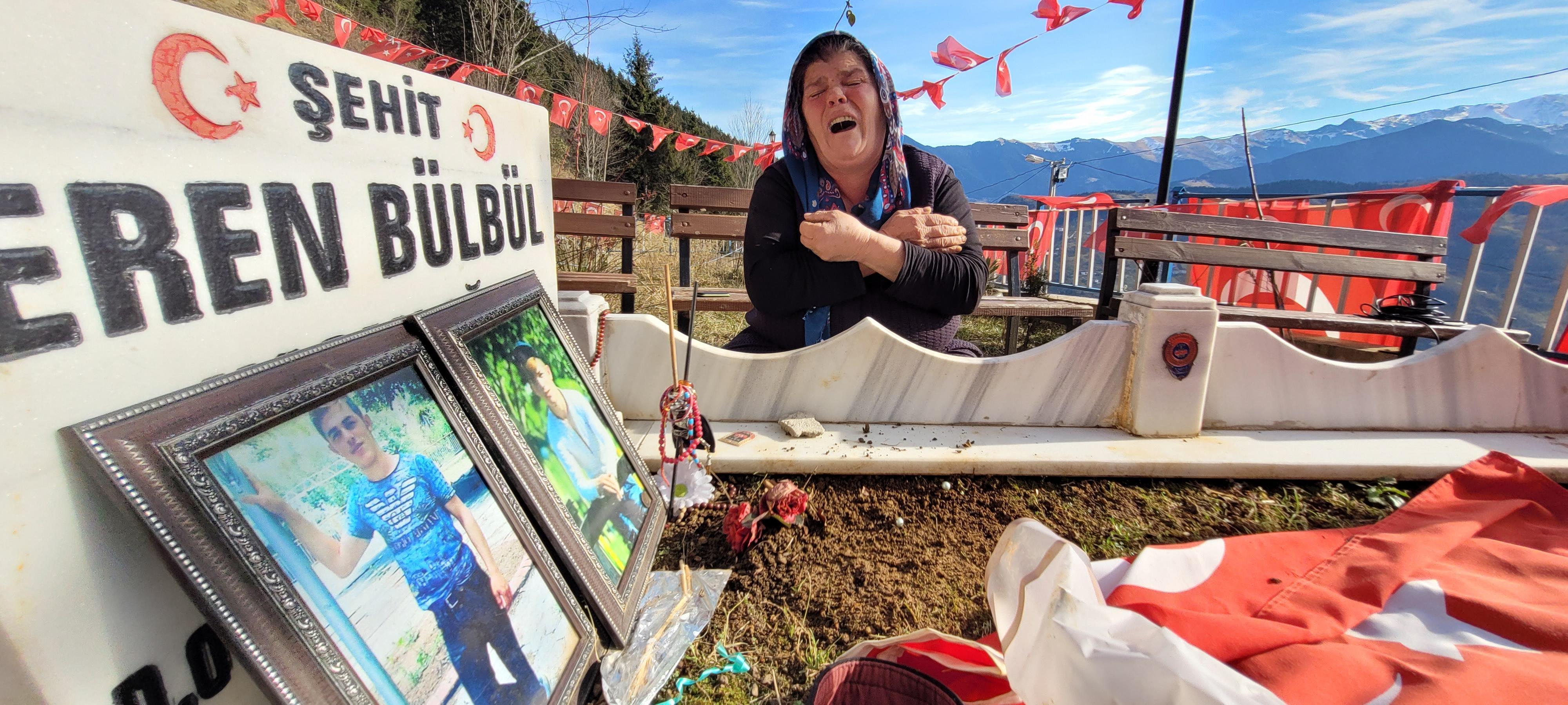 Şehit Eren Bülbülün annesi: Oğlum için çekilen filmi izlemek zor olacak