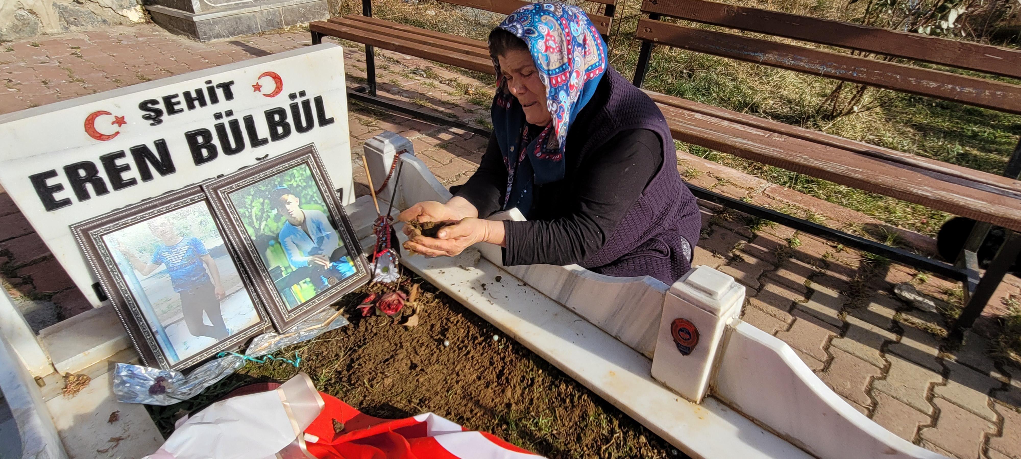 Şehit Eren Bülbülün annesi: Oğlum için çekilen filmi izlemek zor olacak