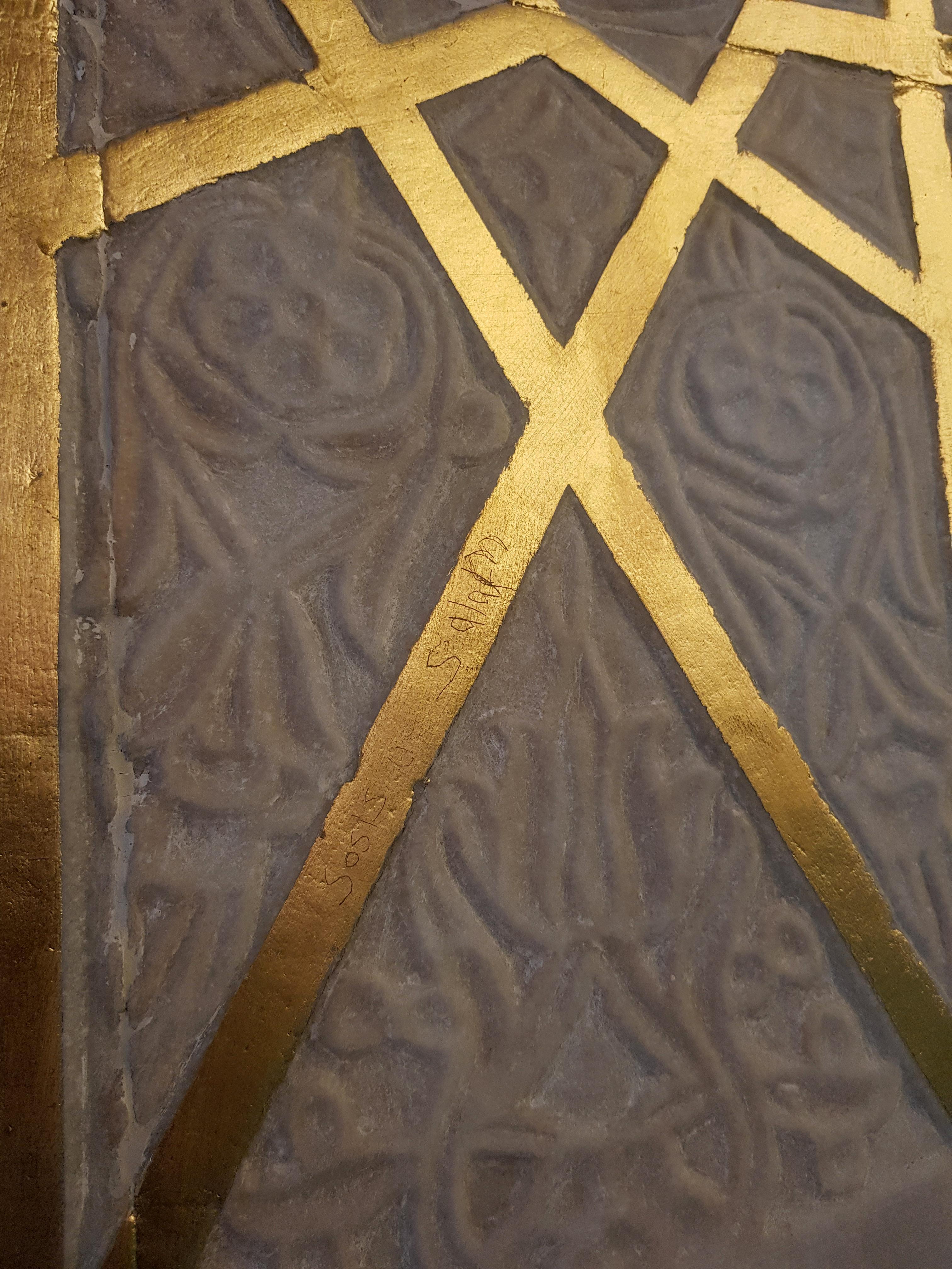 Tarihi cami açılmadan vandallar kirletti