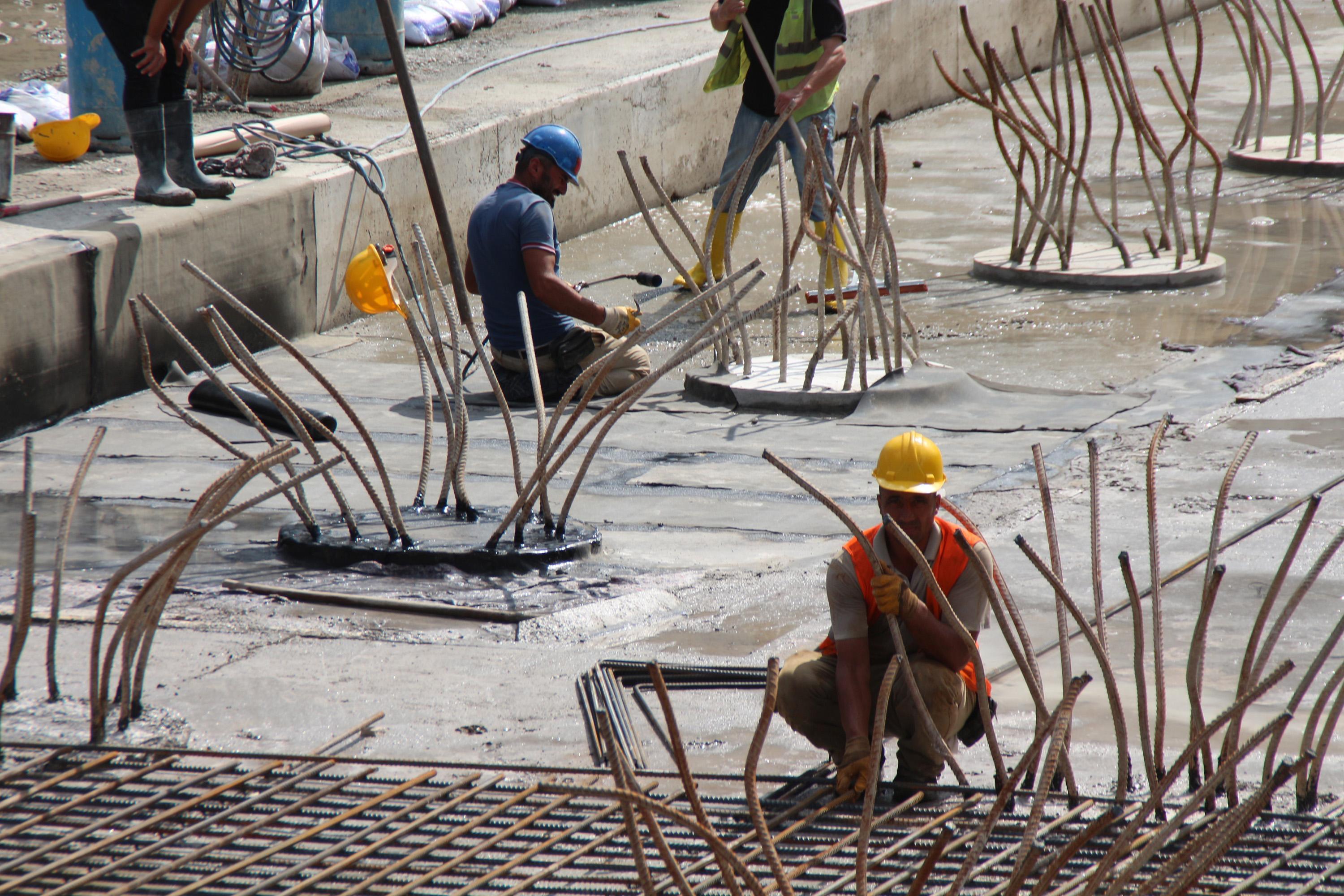 Rize’de tarihi dönüşüm; yeni yapılar kazıklarla sabitlenecek