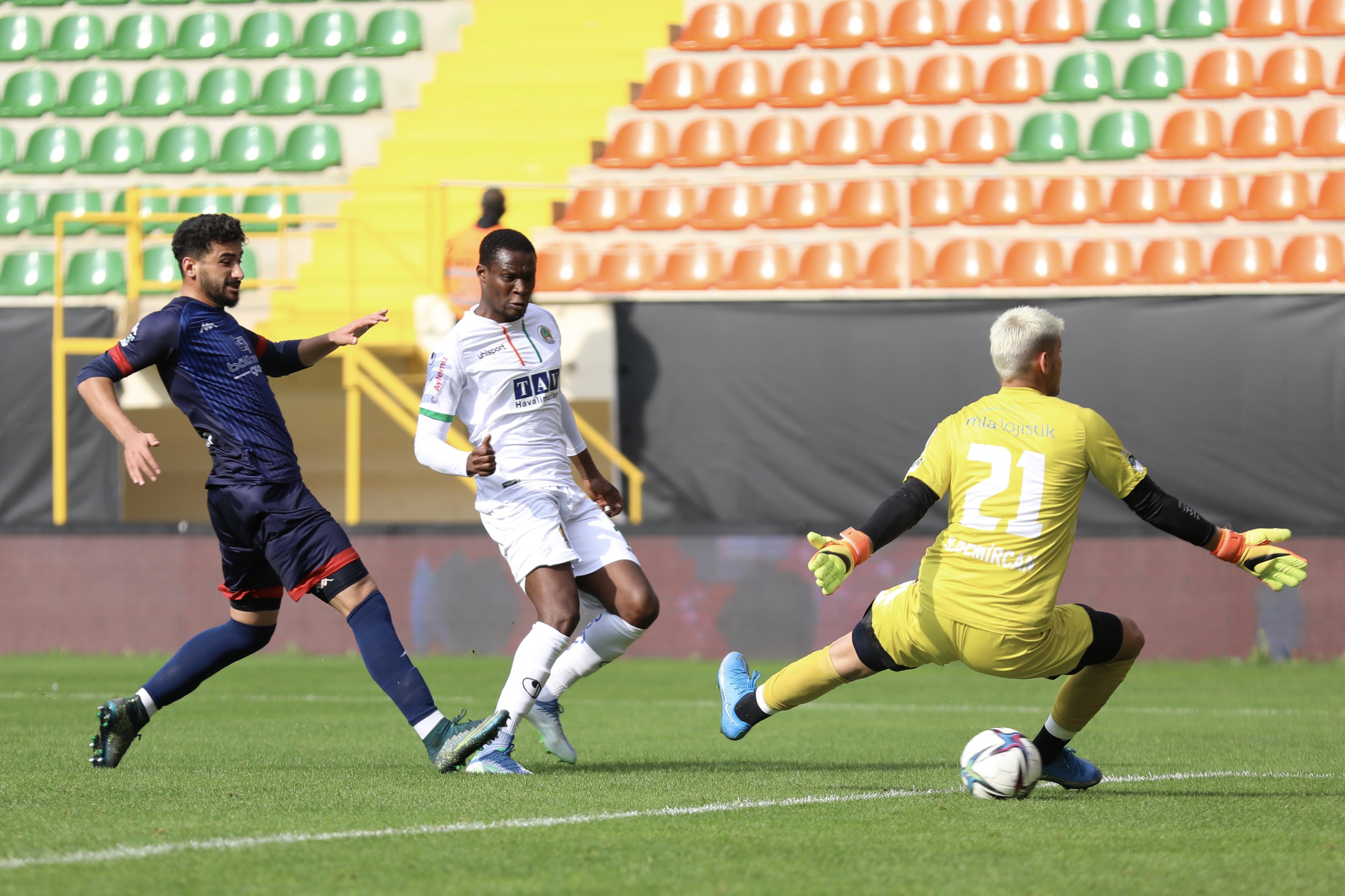 Alanyaspor, kupada son 16ya adını yazdırdı