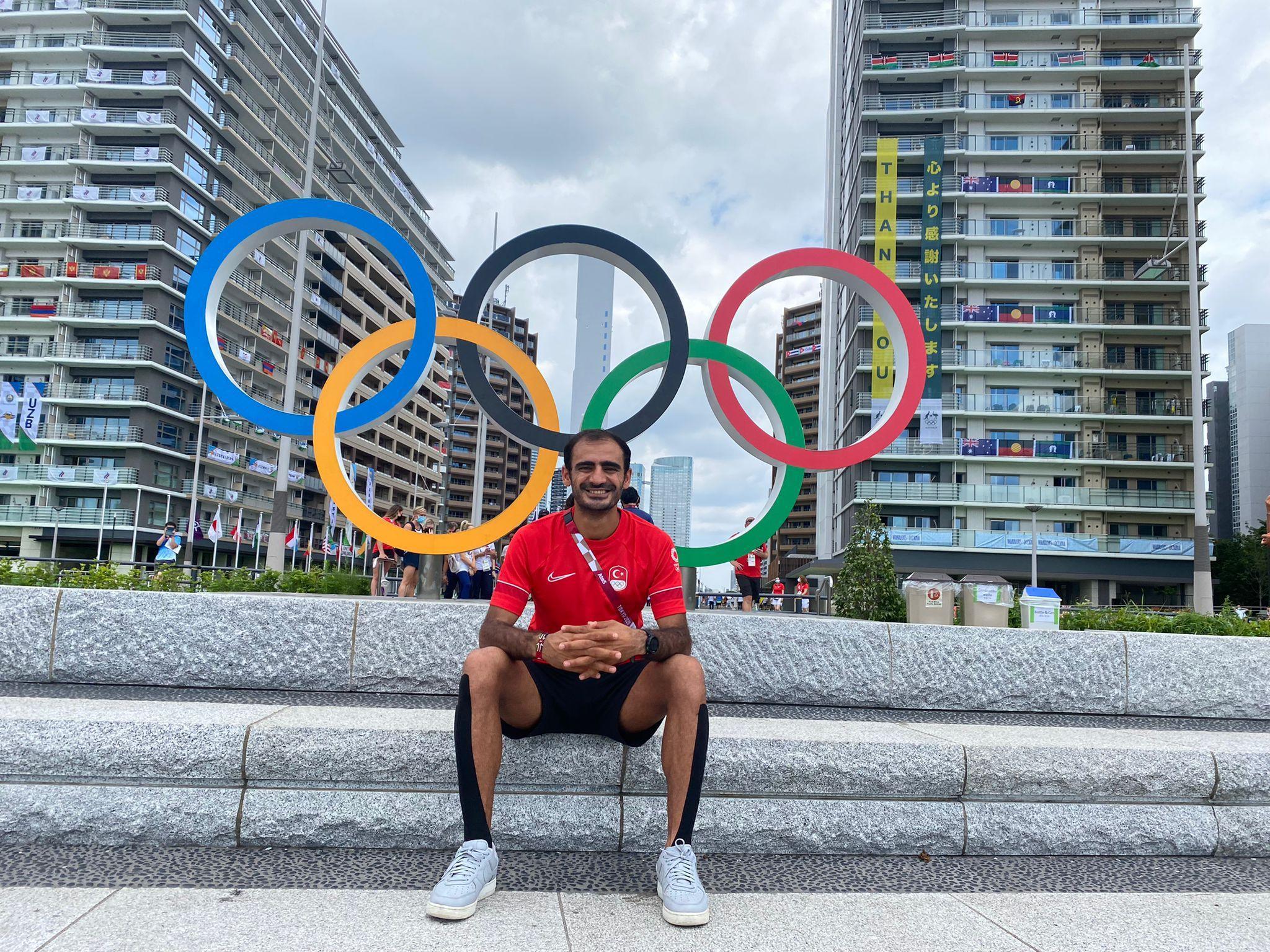 Çobanlıktan milli atletliğe; çalışmalarını yaylada sürdürüyor