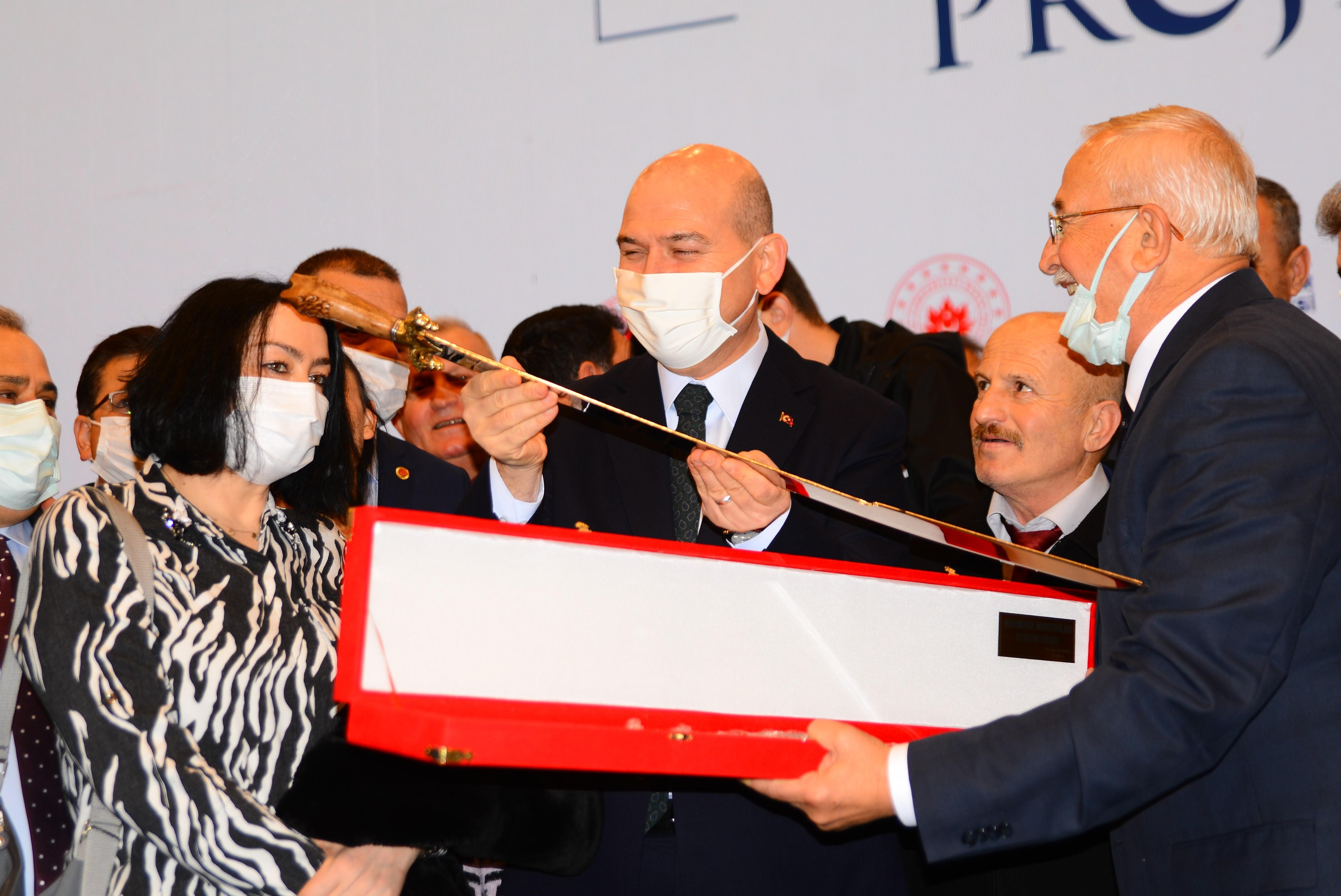 Bakan Soylu: Cumhuriyet tarihimizdeki eroin yakalamadaki rekoru egale ettik