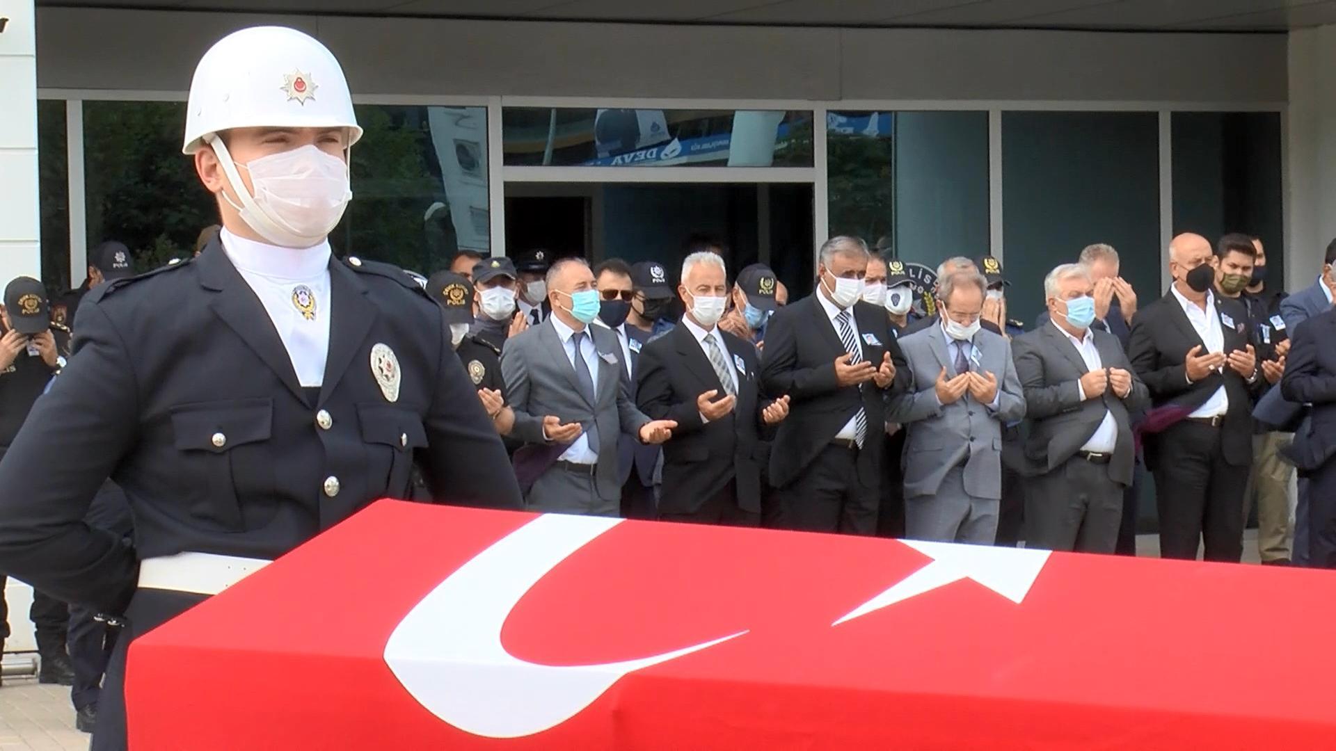 Polis memuru, kazada yaşamını yitirdi